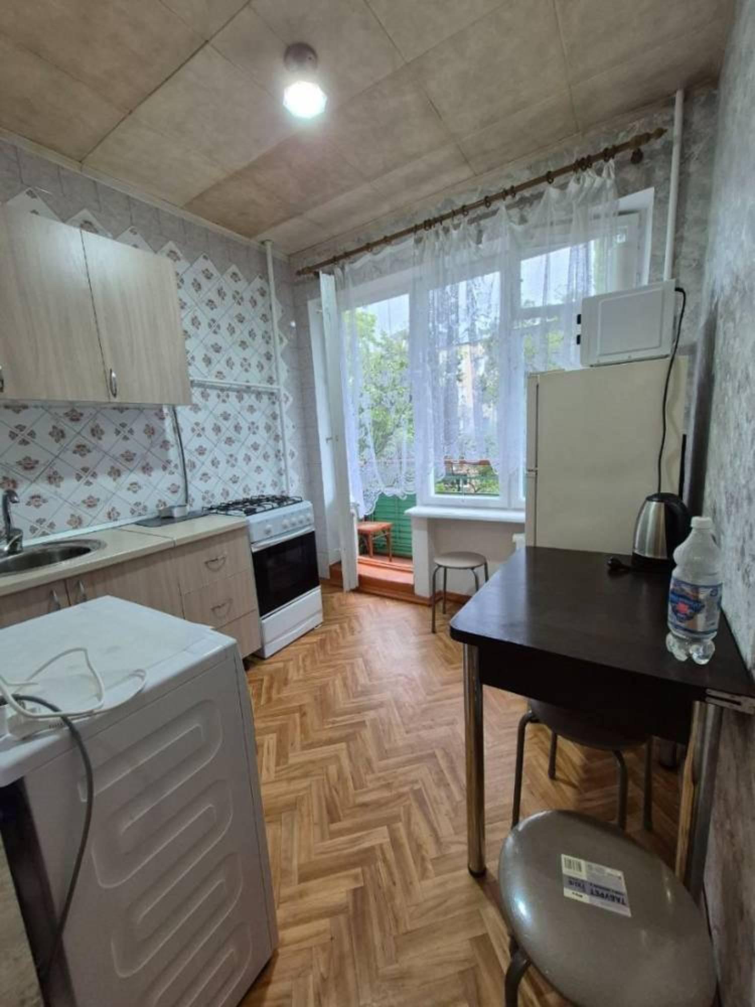 Купить квартиру за 4 900 000 рублей на Калинина ул.