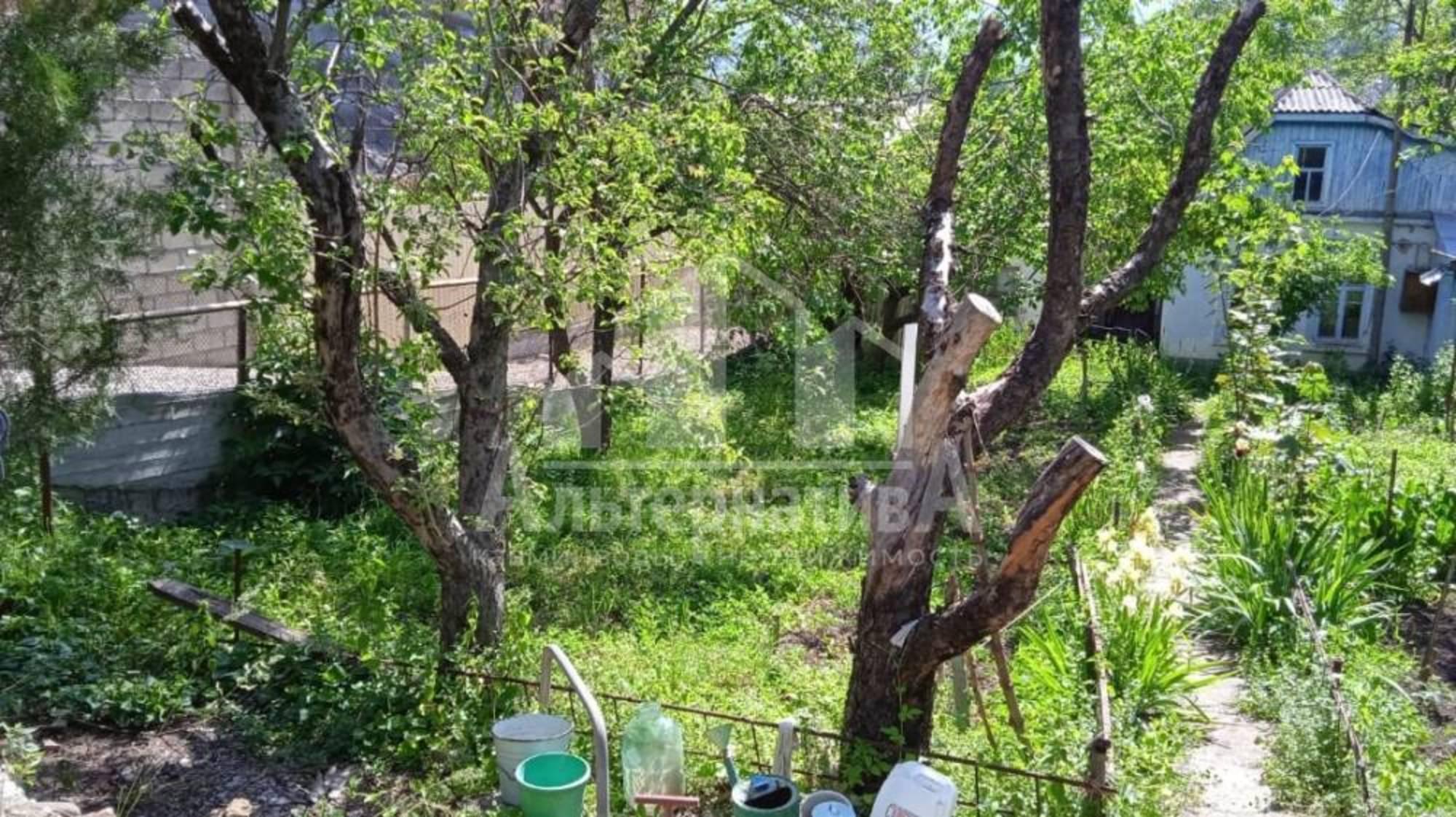 Купить землю, земельный участок за 21 000 000 рублей на Куйбышева ул.