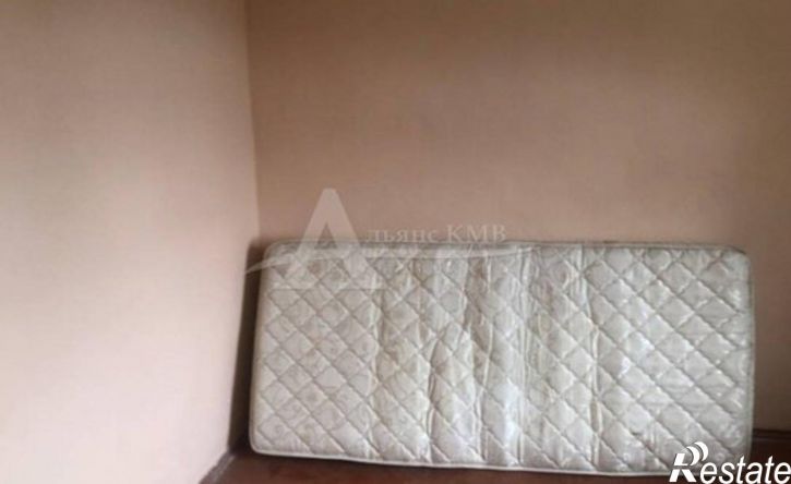 3-комн квартира улица Артёма, 38,  д. 38