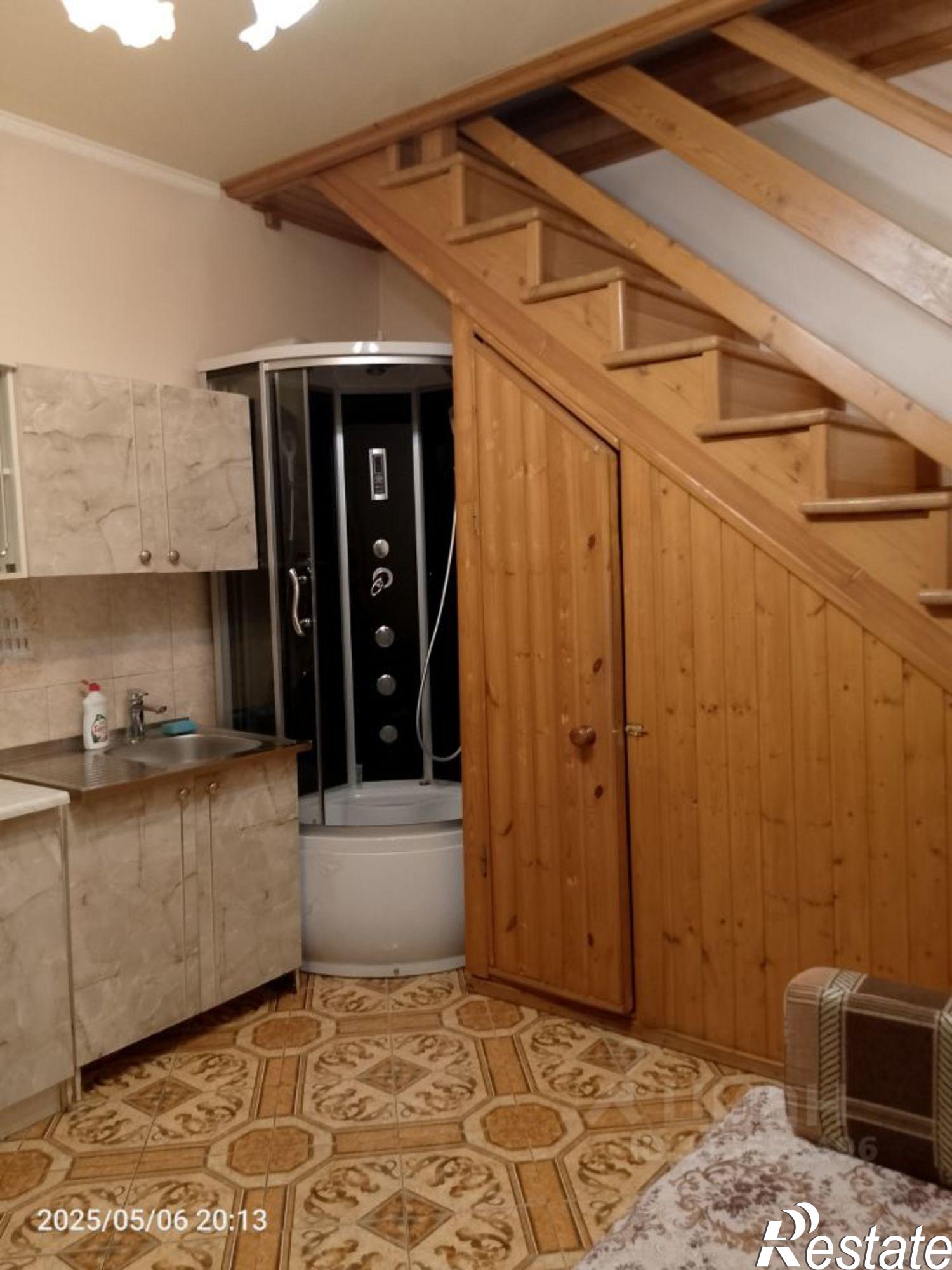 Купить помещение свободного назначения за 38 000 000 рублей на Южный пер, 12