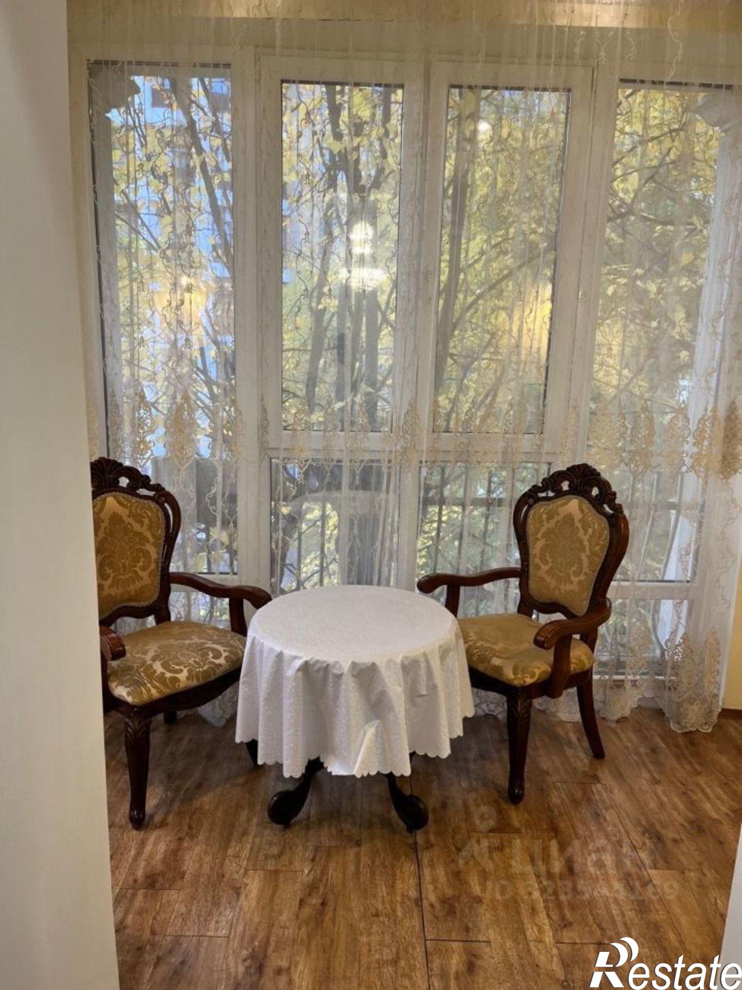 Сдать квартиру за 60 000 рублей на улица Горького, 2