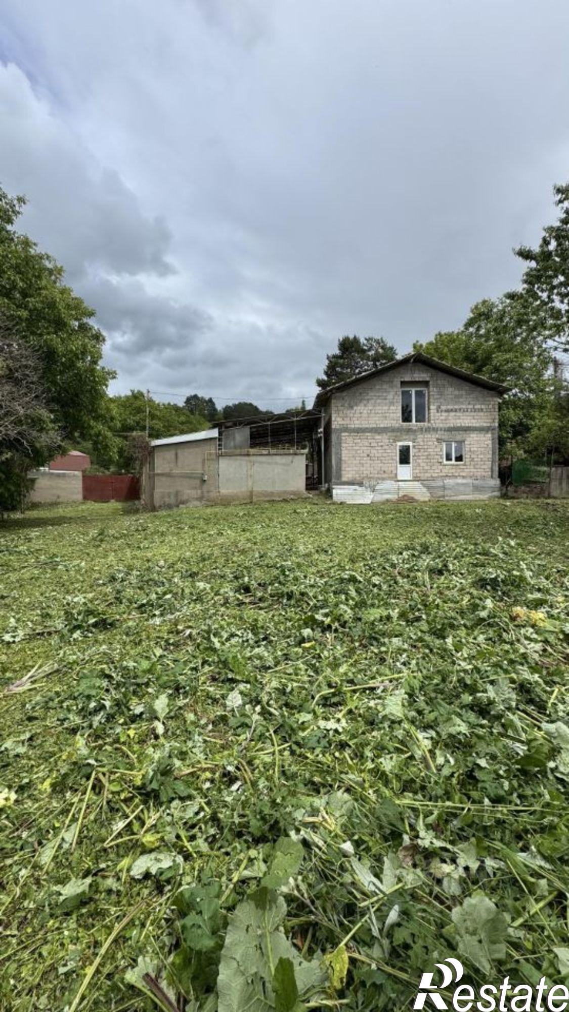 Купить дачу, дом, коттедж за 17 000 000 рублей на Прудная улица, 80В