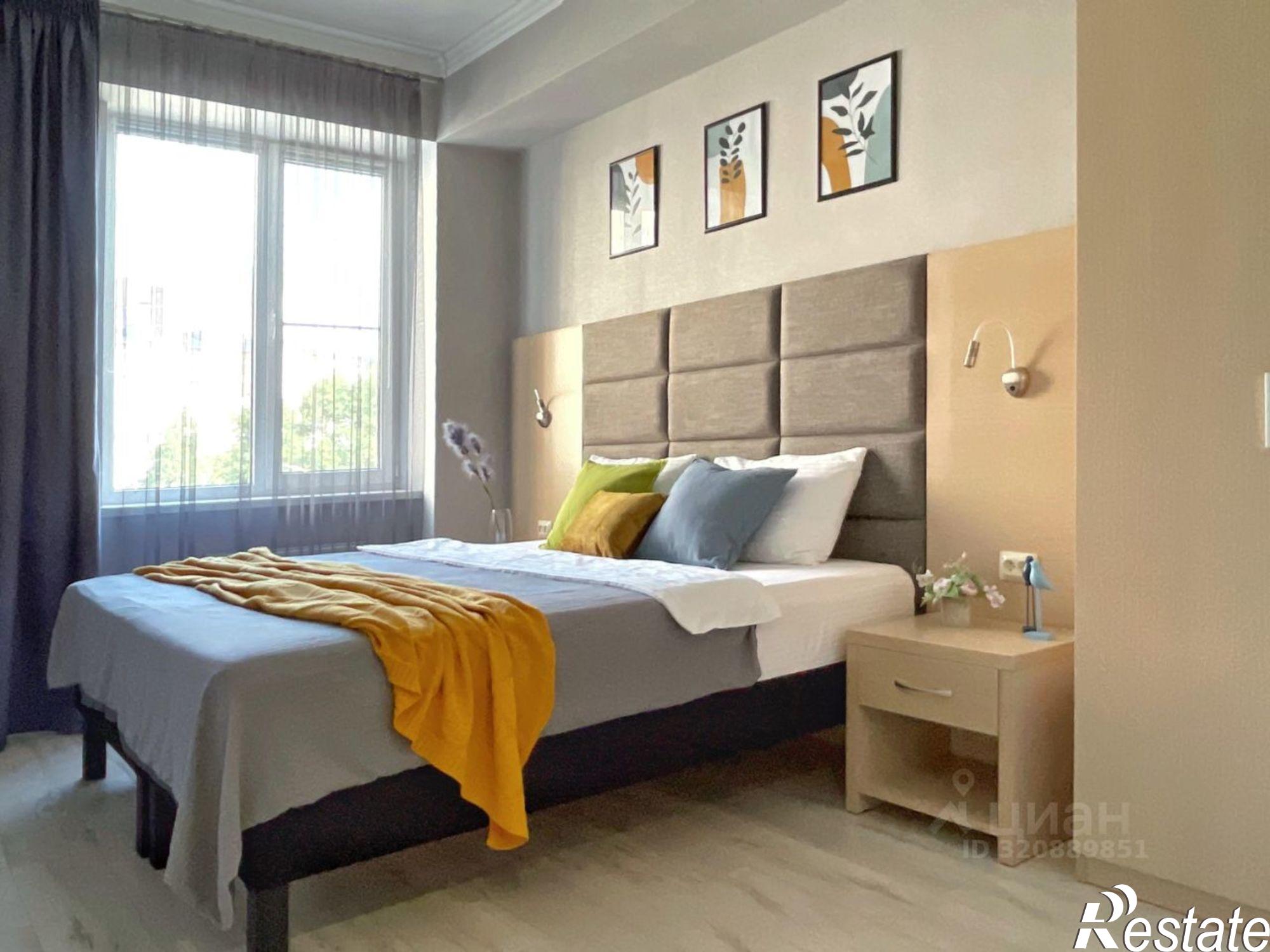 Сдать квартиру за 70 000 рублей на Коллективная улица, 11