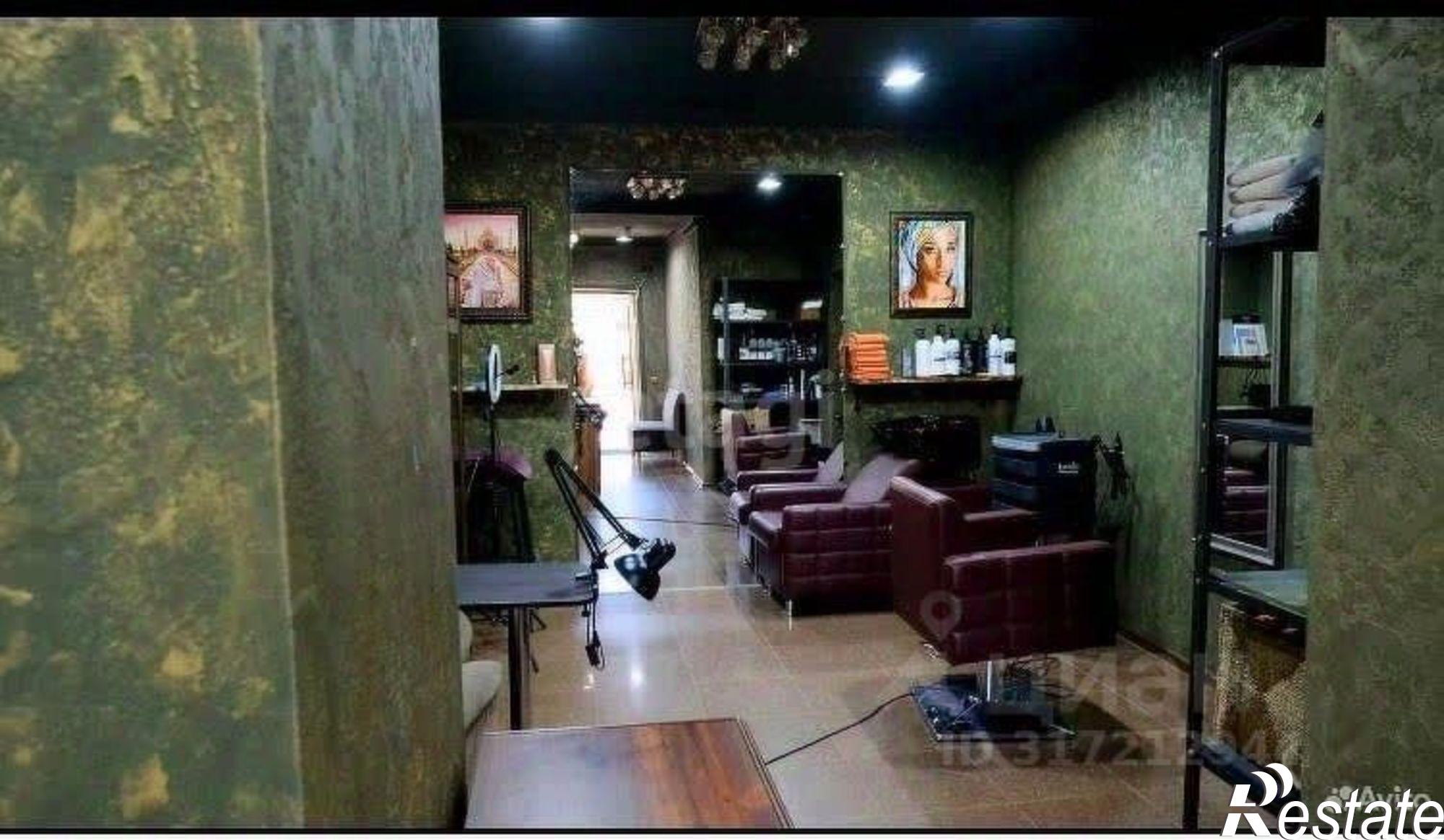 Купить офис, помещение под офис за 48 000 100 рублей на Первомайский проспект