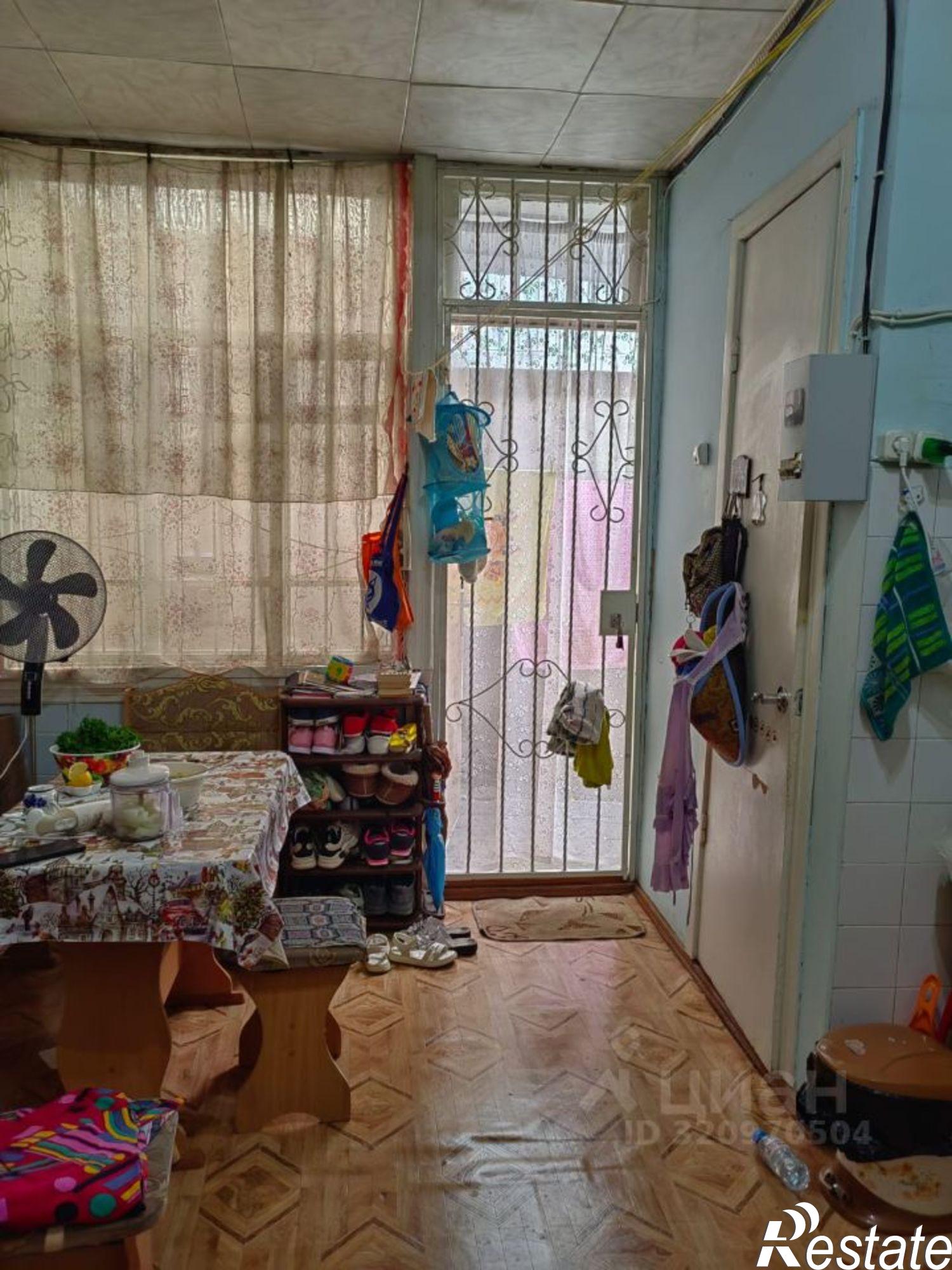 Купить квартиру за 18 000 000 рублей на ул Эммануила Ходжаева, 14