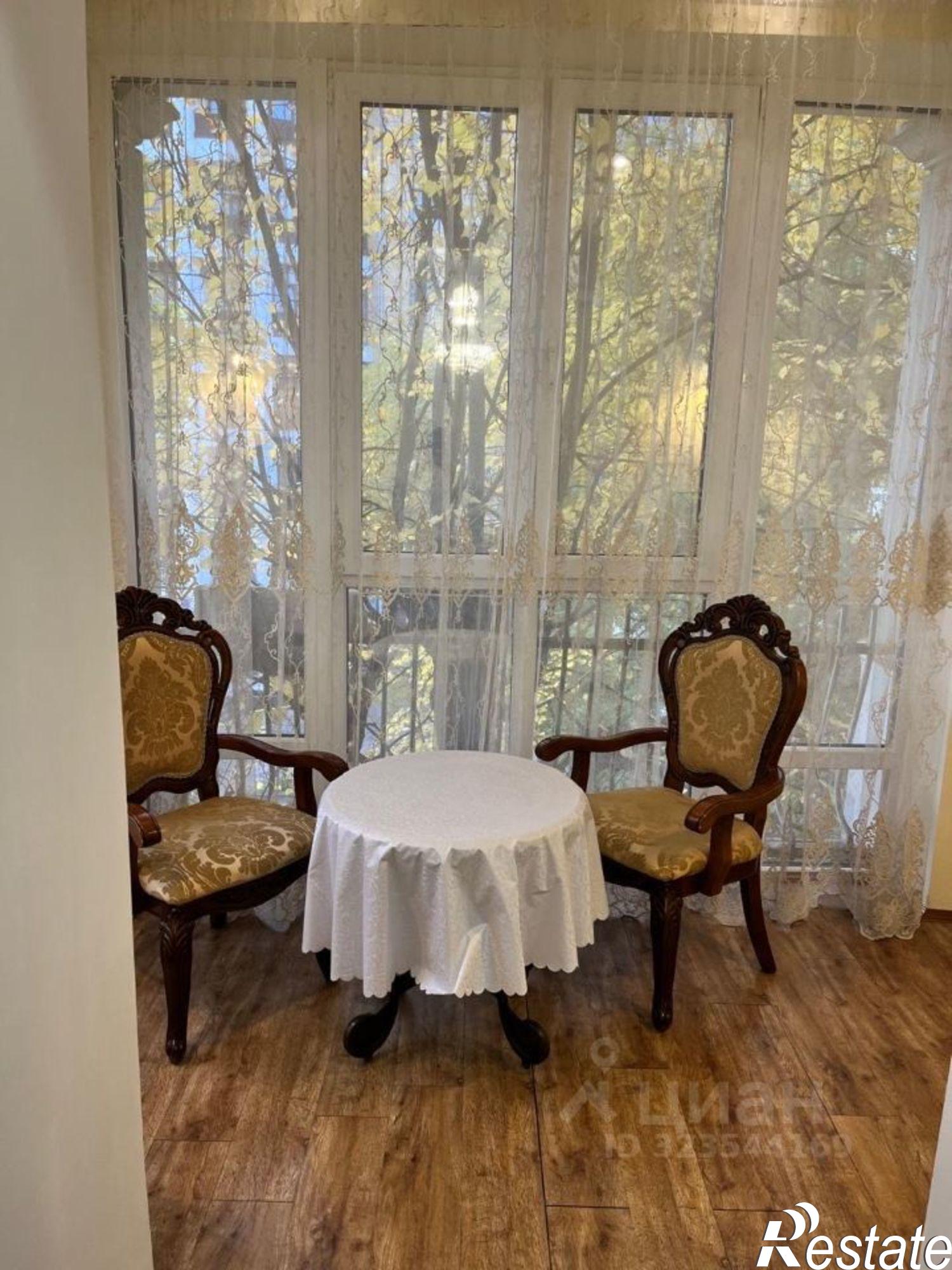 Сдать квартиру за 60 000 рублей на улица Горького, 2