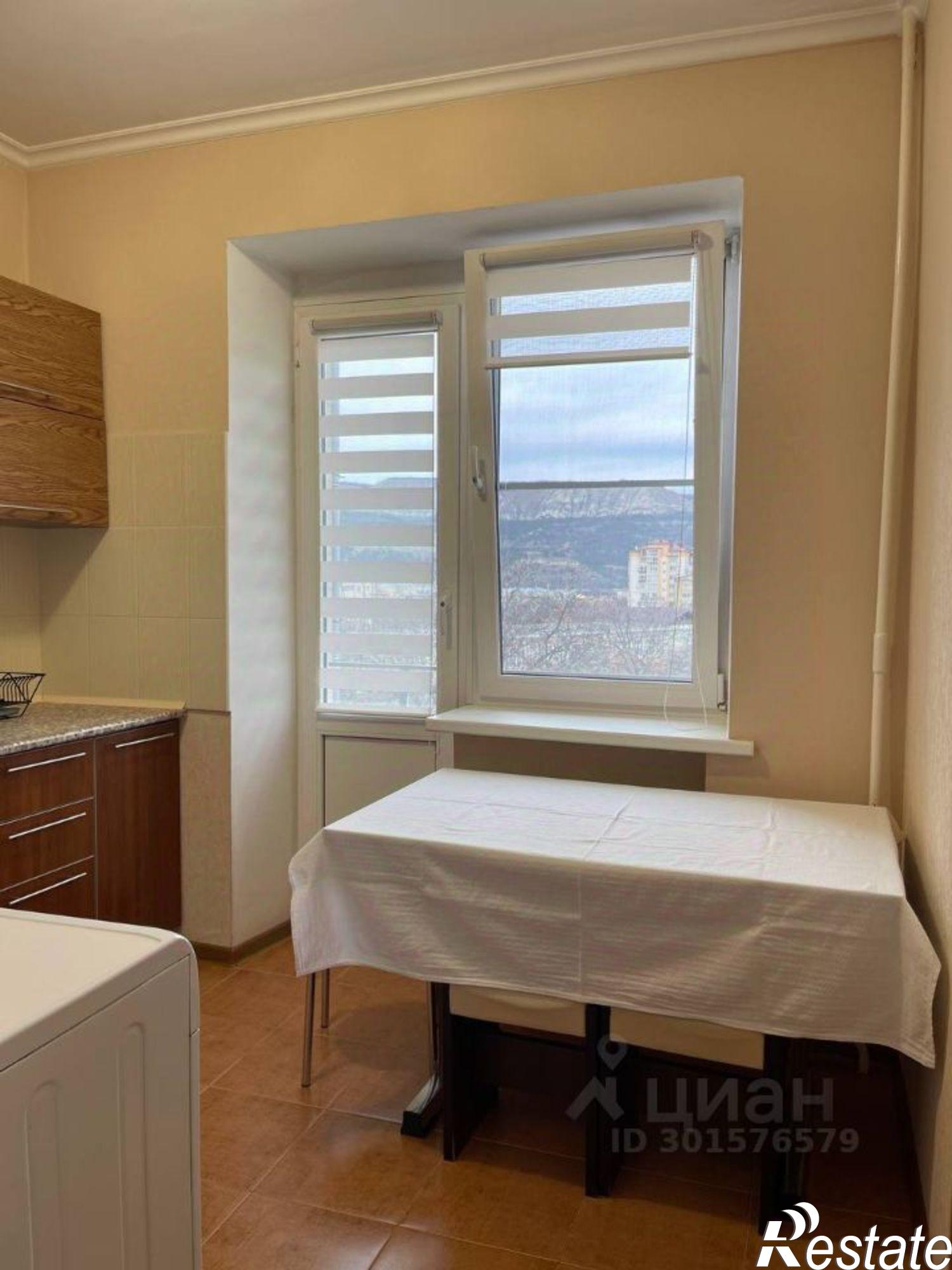 Сдать квартиру за 32 000 рублей на Набережная улица, 73