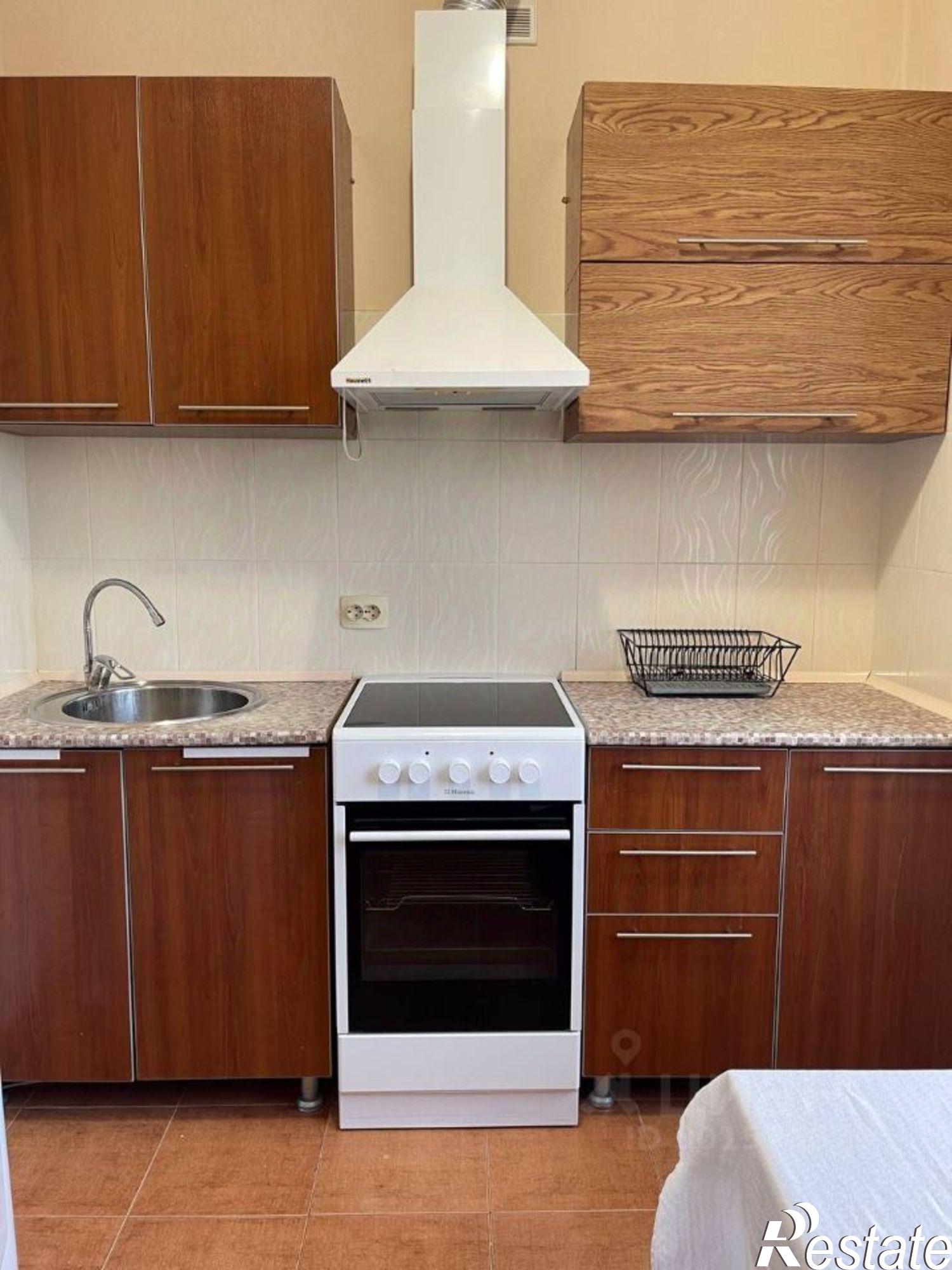 Сдать квартиру за 32 000 рублей на Набережная улица, 73