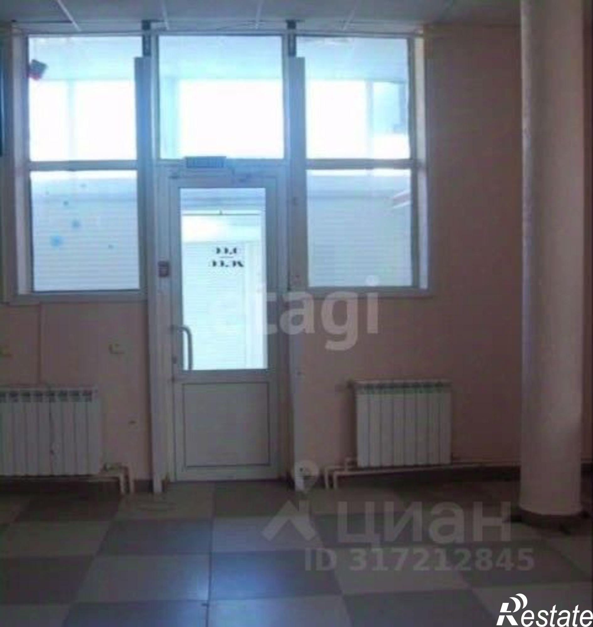 Купить торговое помещение за 5 206 300 рублей на проспект Победы, 77/1