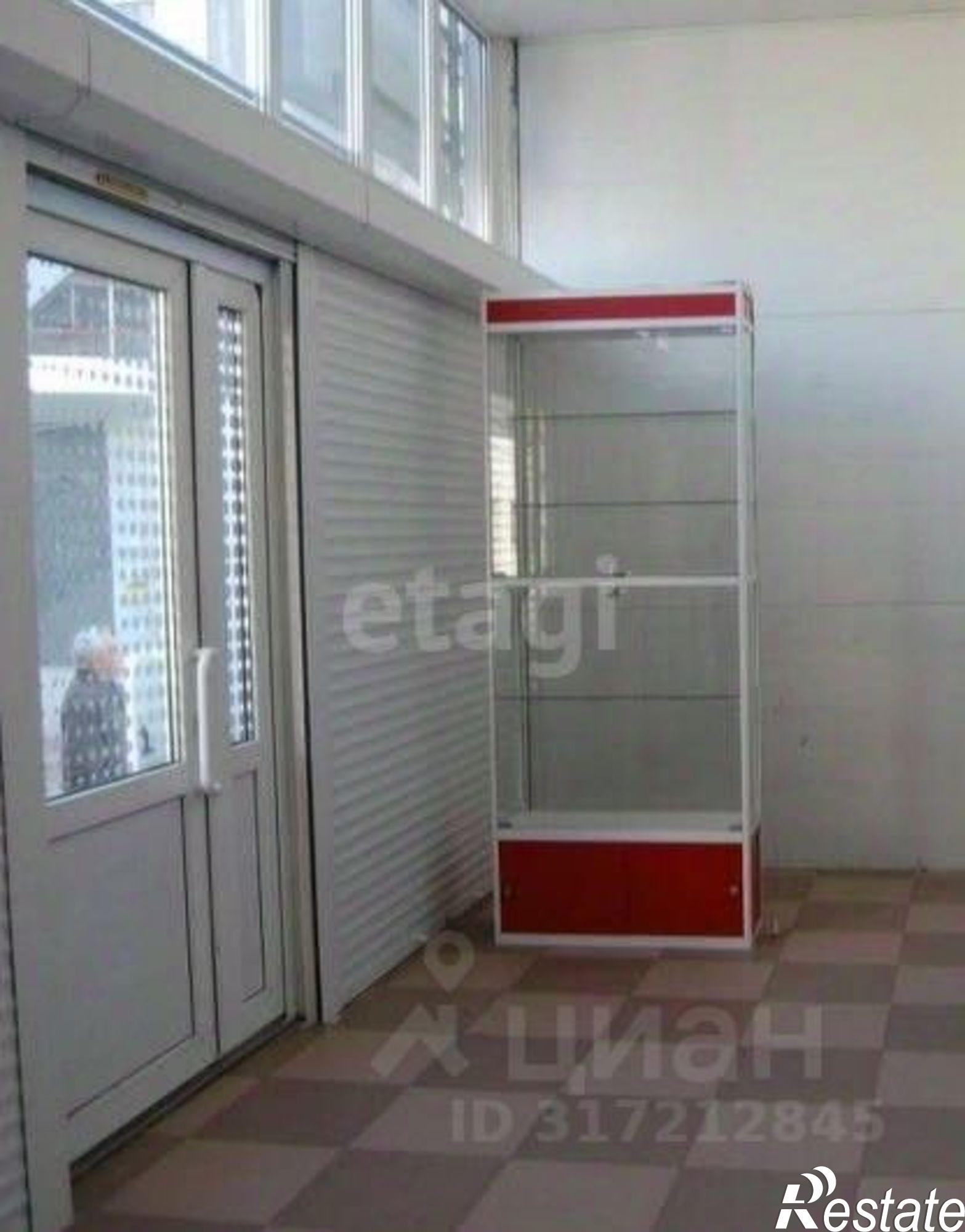 Купить торговое помещение за 5 206 300 рублей на проспект Победы, 77/1