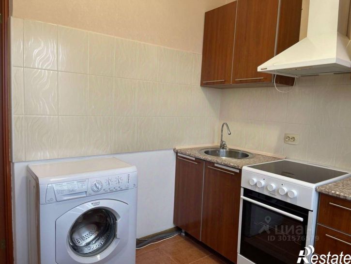 2-комн квартира Набережная улица, 73,  д. 73