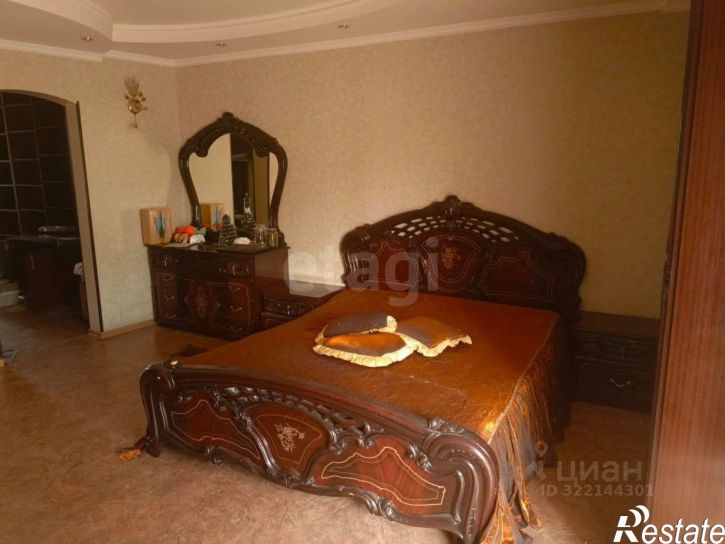 3-комн квартира улица Жмакина, 51,  д. 51