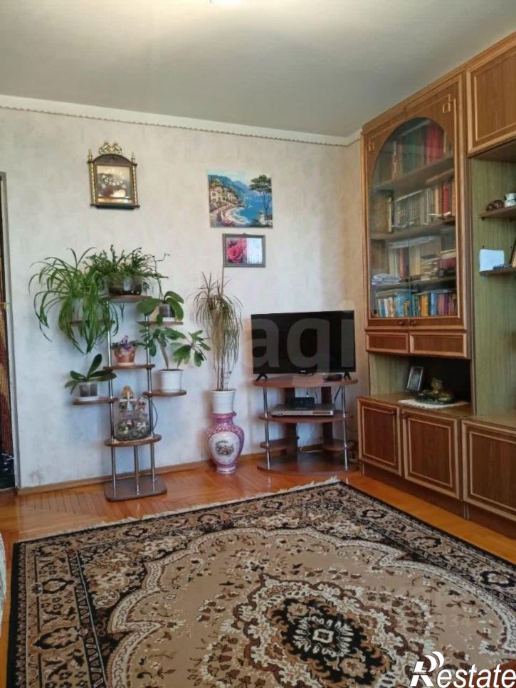 2-комн квартира Ленинградская улица, 46,  д. 46