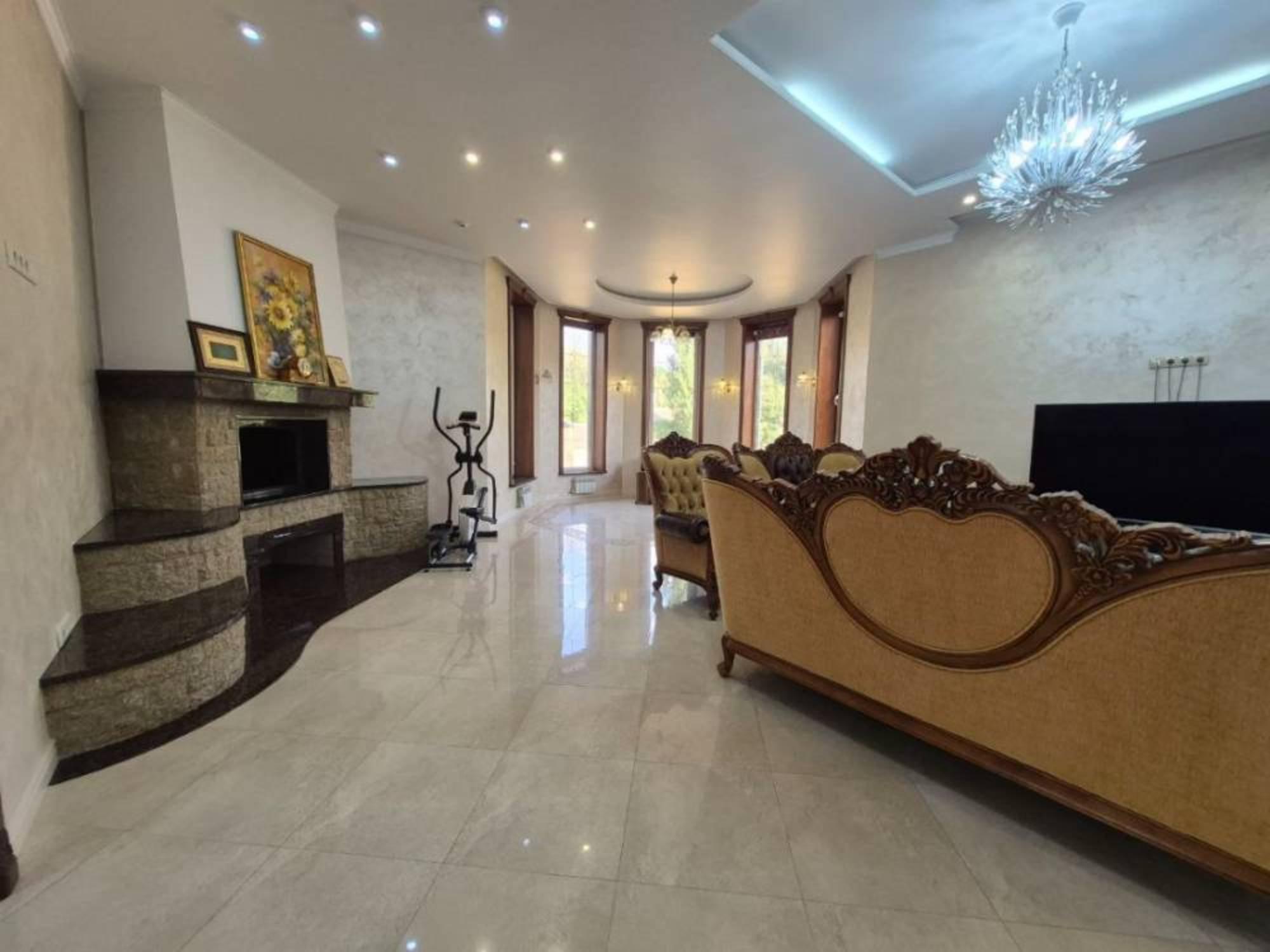 Купить дачу, дом, коттедж за 100 000 000 рублей на Трудовая ул.