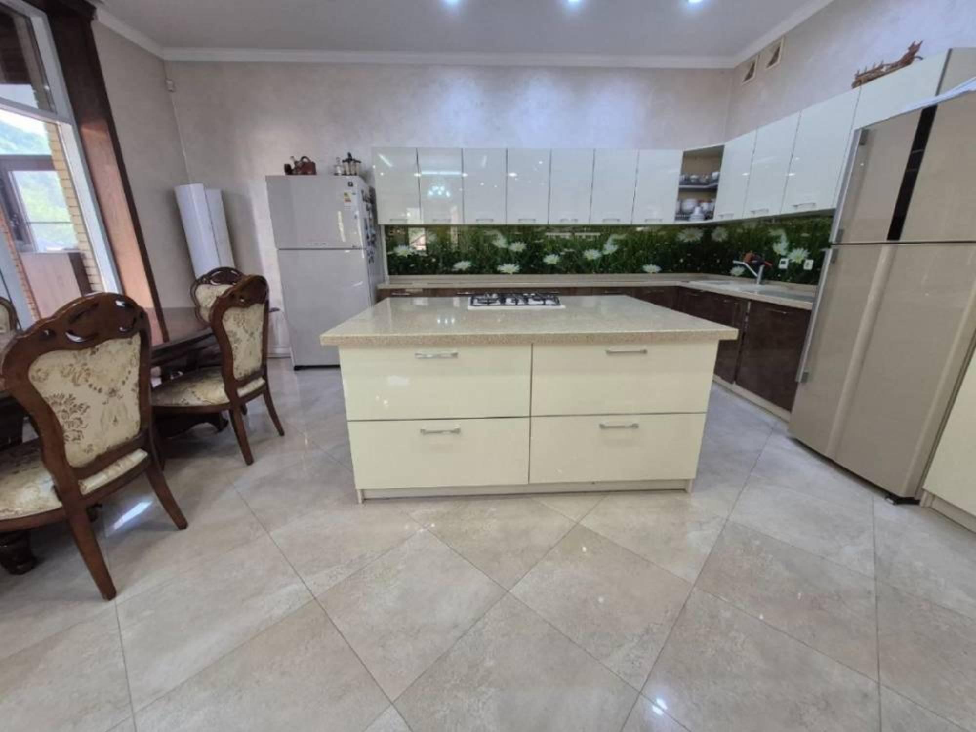 Купить дачу, дом, коттедж за 100 000 000 рублей на Трудовая ул.