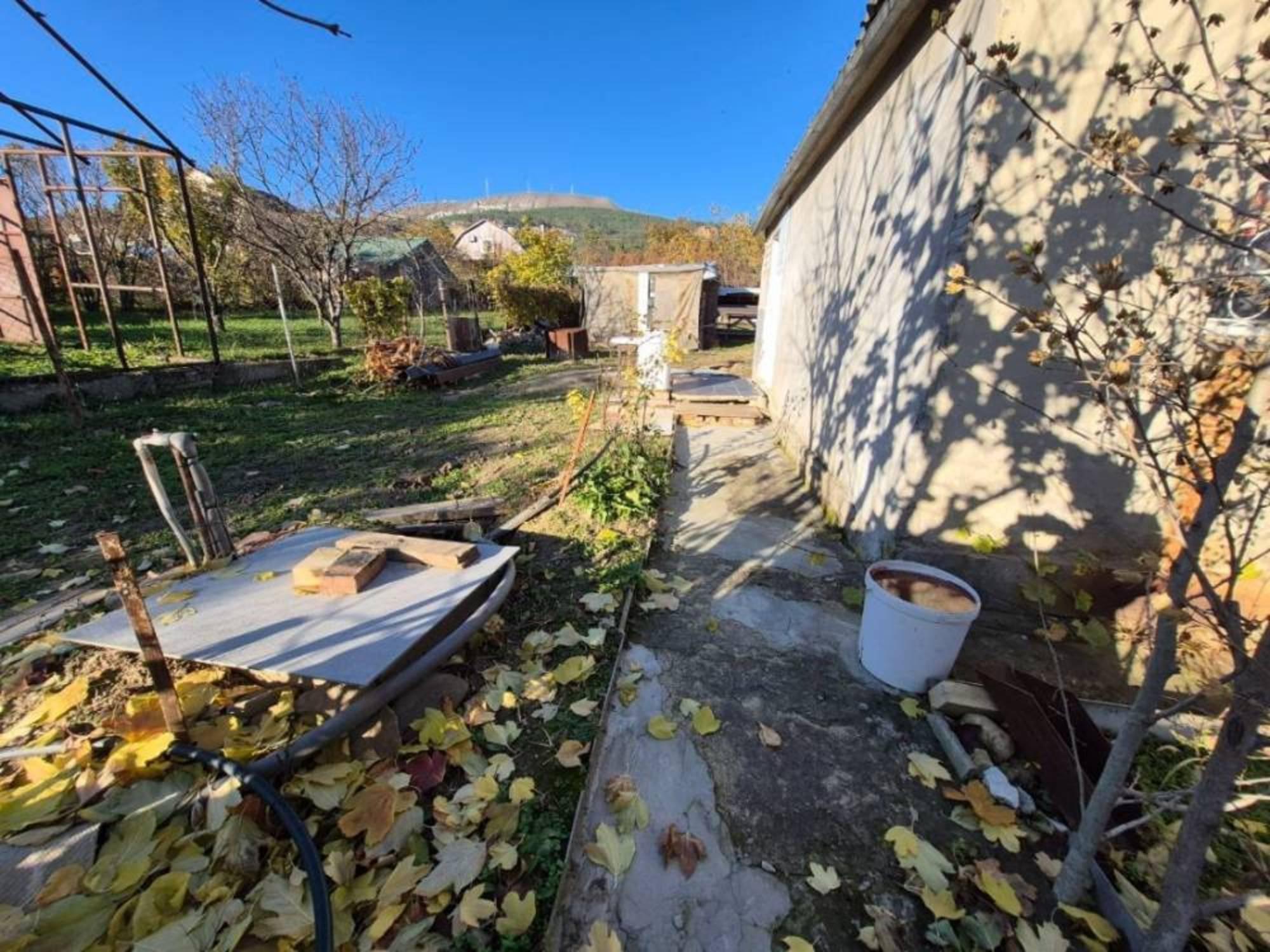 Купить землю, земельный участок за 5 100 000 рублей на 2-я линия ул.