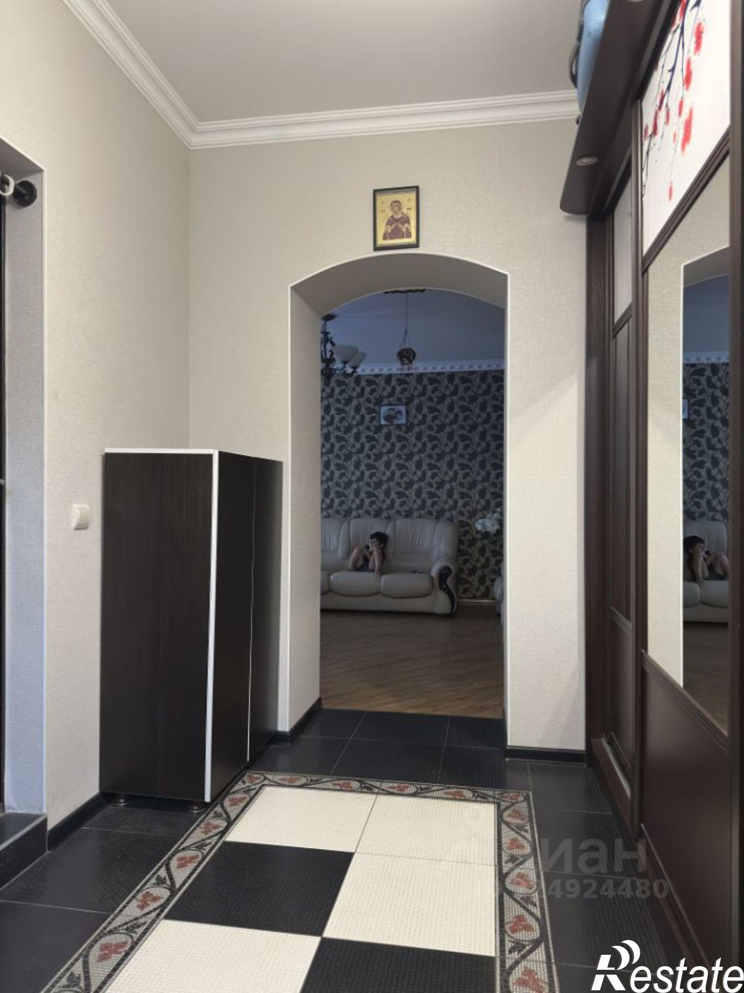 Купить дачу, дом, коттедж за 15 500 000 рублей на Закурганная улица, 15