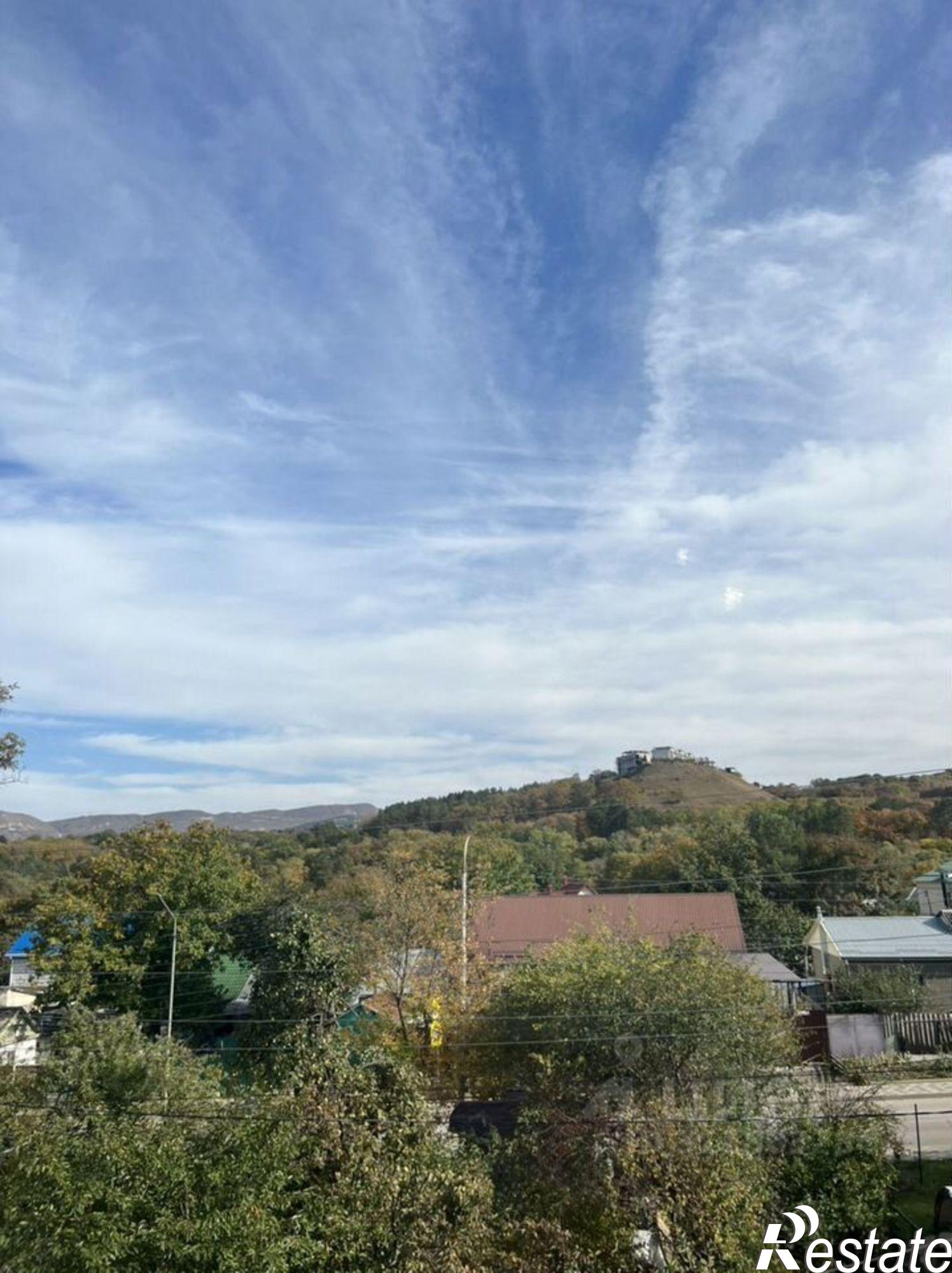 Купить квартиру за 1 800 000 рублей на ул Прямая, 10