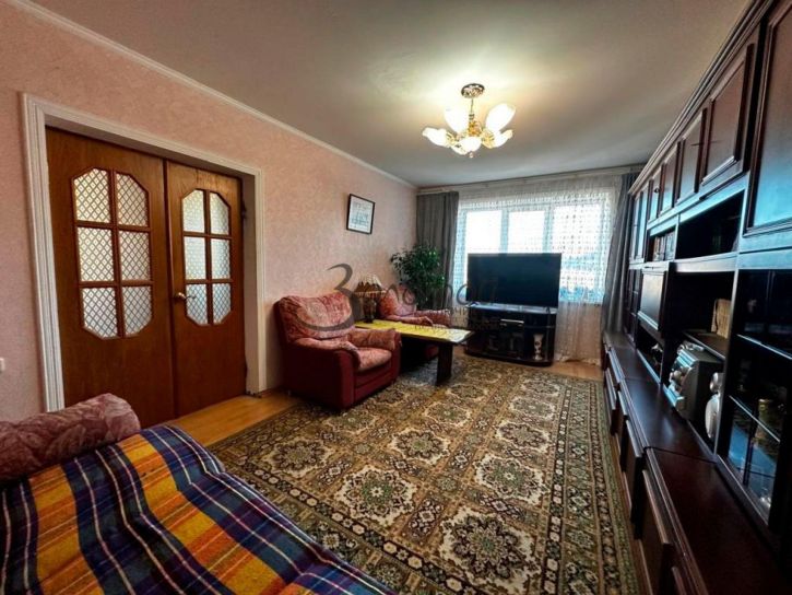 3-комн квартира Победы пр-кт, 124