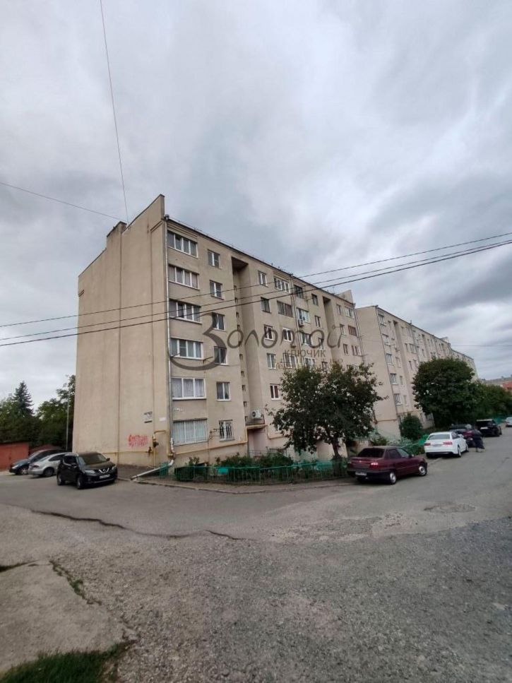 3-комн квартира Школьный пер, 39