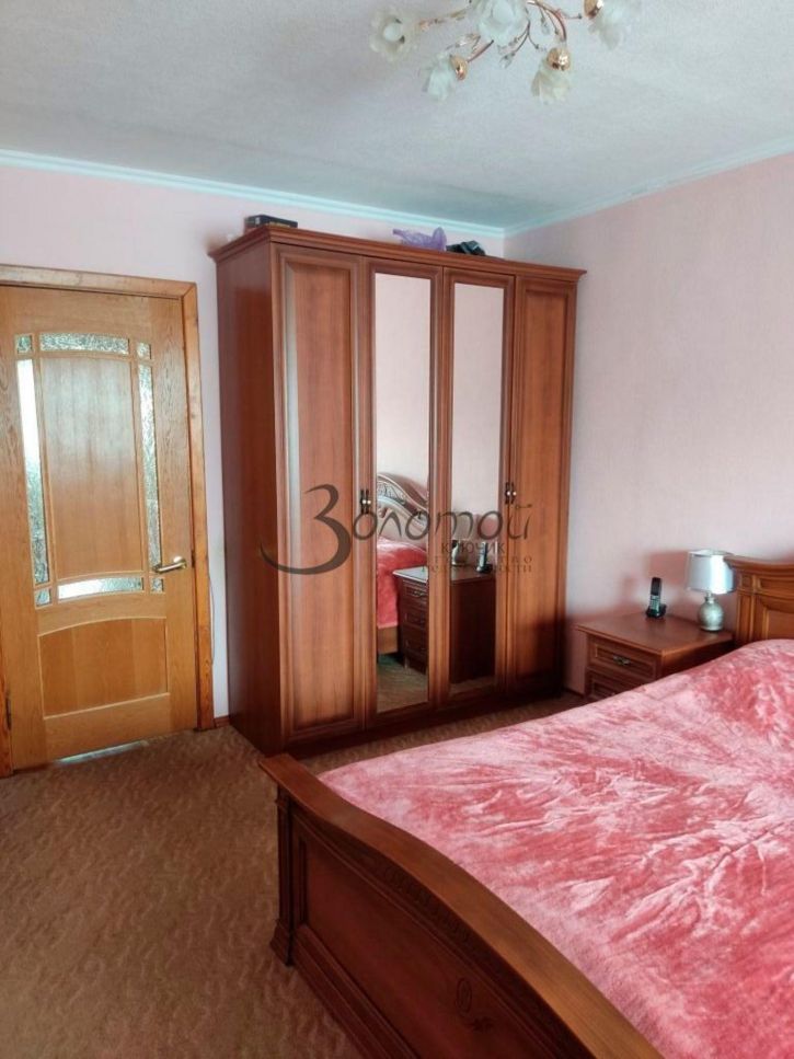 3-комн квартира Школьный пер, 39