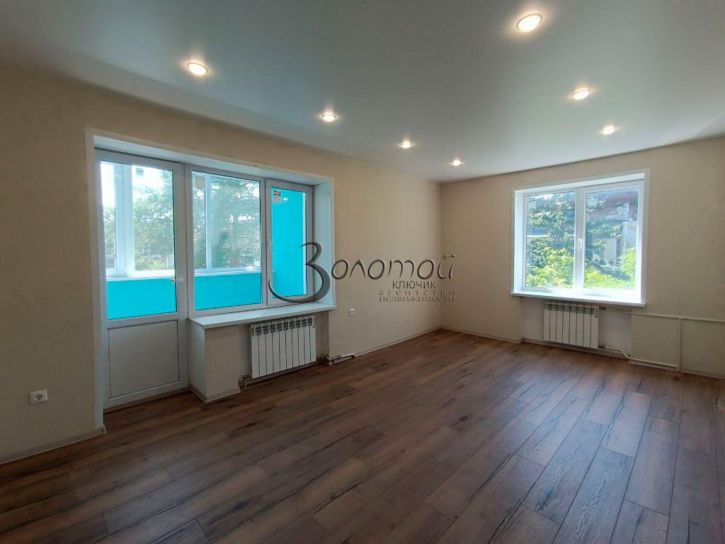 2-комн квартира Фоменко ул, 27