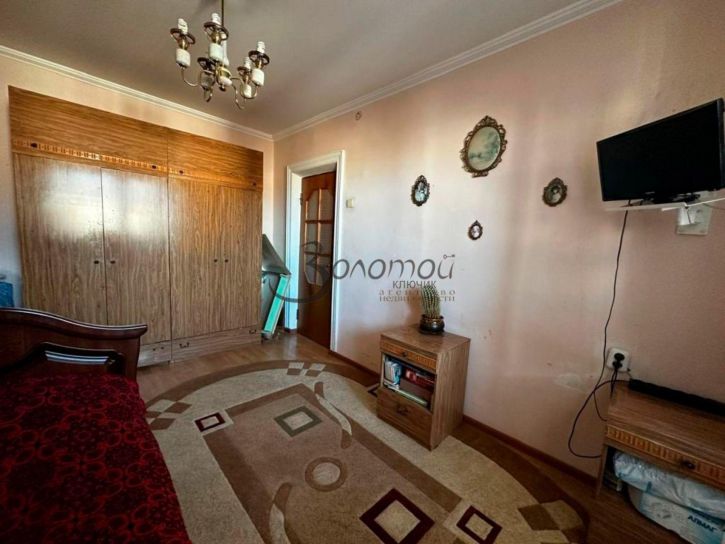 3-комн квартира Победы пр-кт, 124