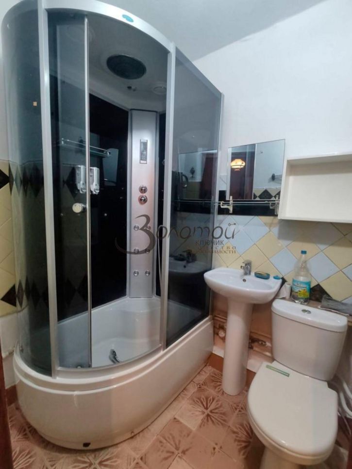 2-комн квартира Целинная ул, 63