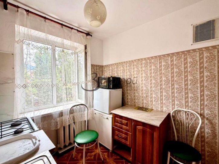 1-комн квартира Дзержинского пр-кт, 43