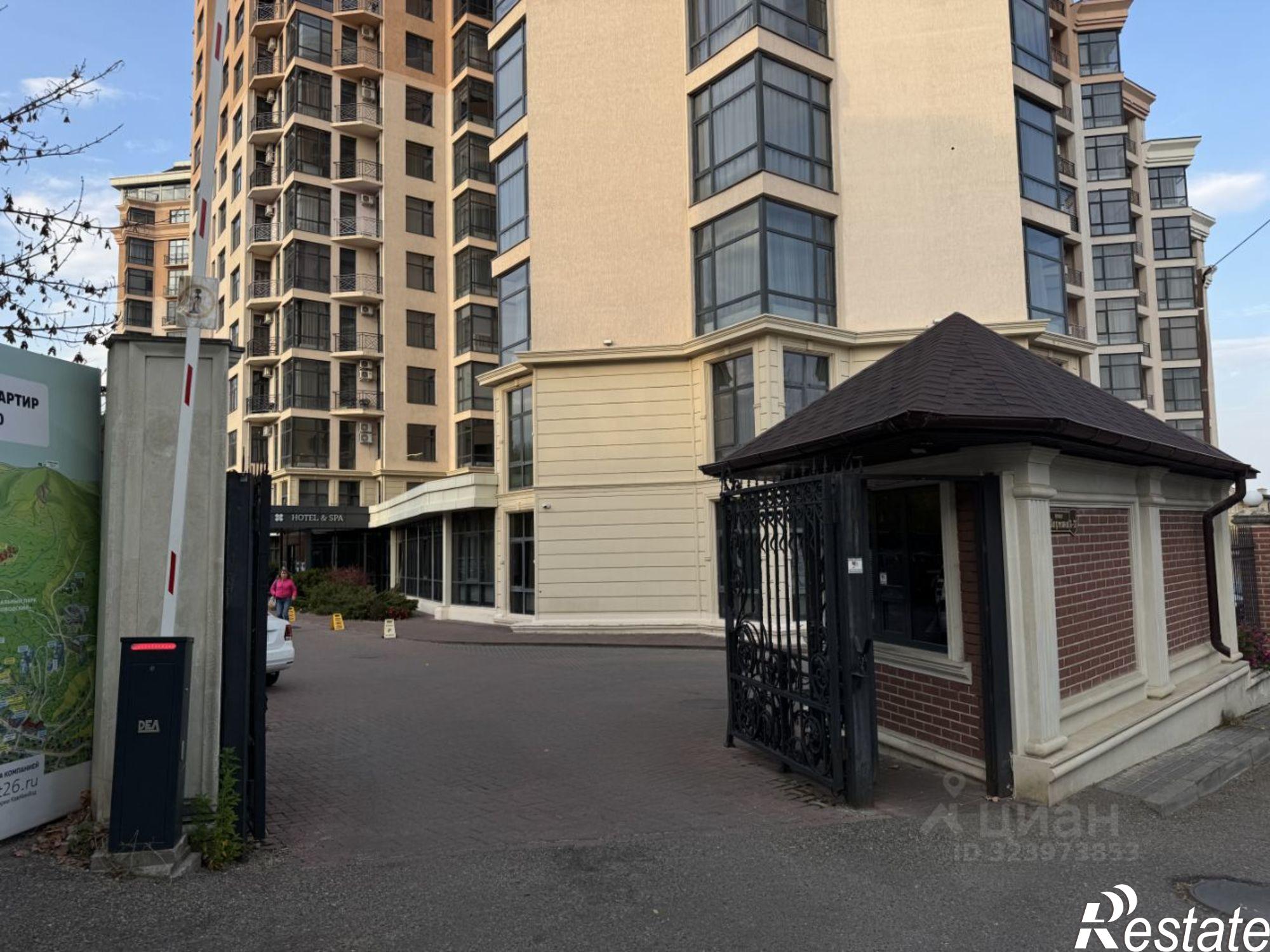 Купить квартиру за 67 500 000 рублей на улица Шаумяна, 31/33