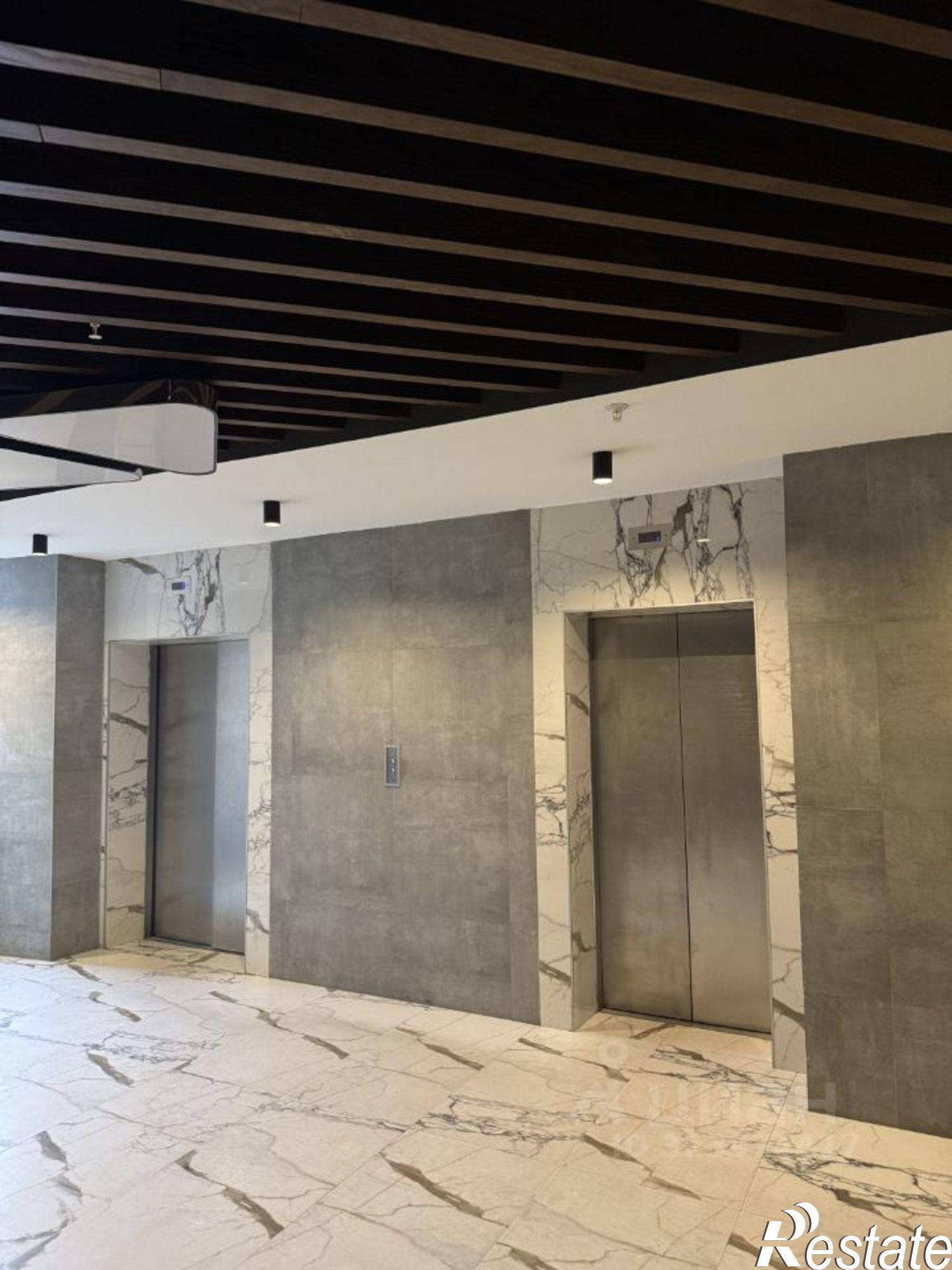 Купить квартиру за 76 500 000 рублей на улица Шаумяна, 31/33