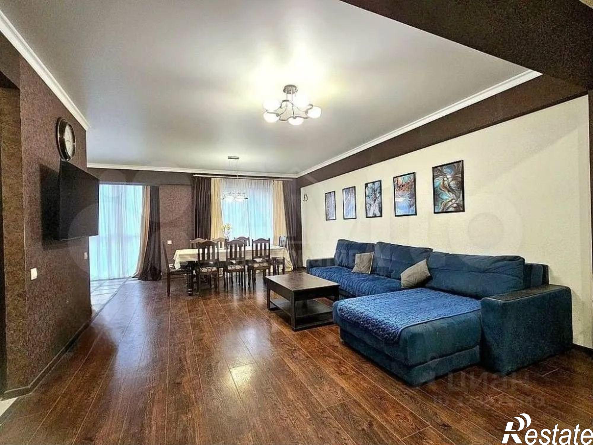 Купить квартиру за 18 000 000 рублей на ул Ленинградская, 81