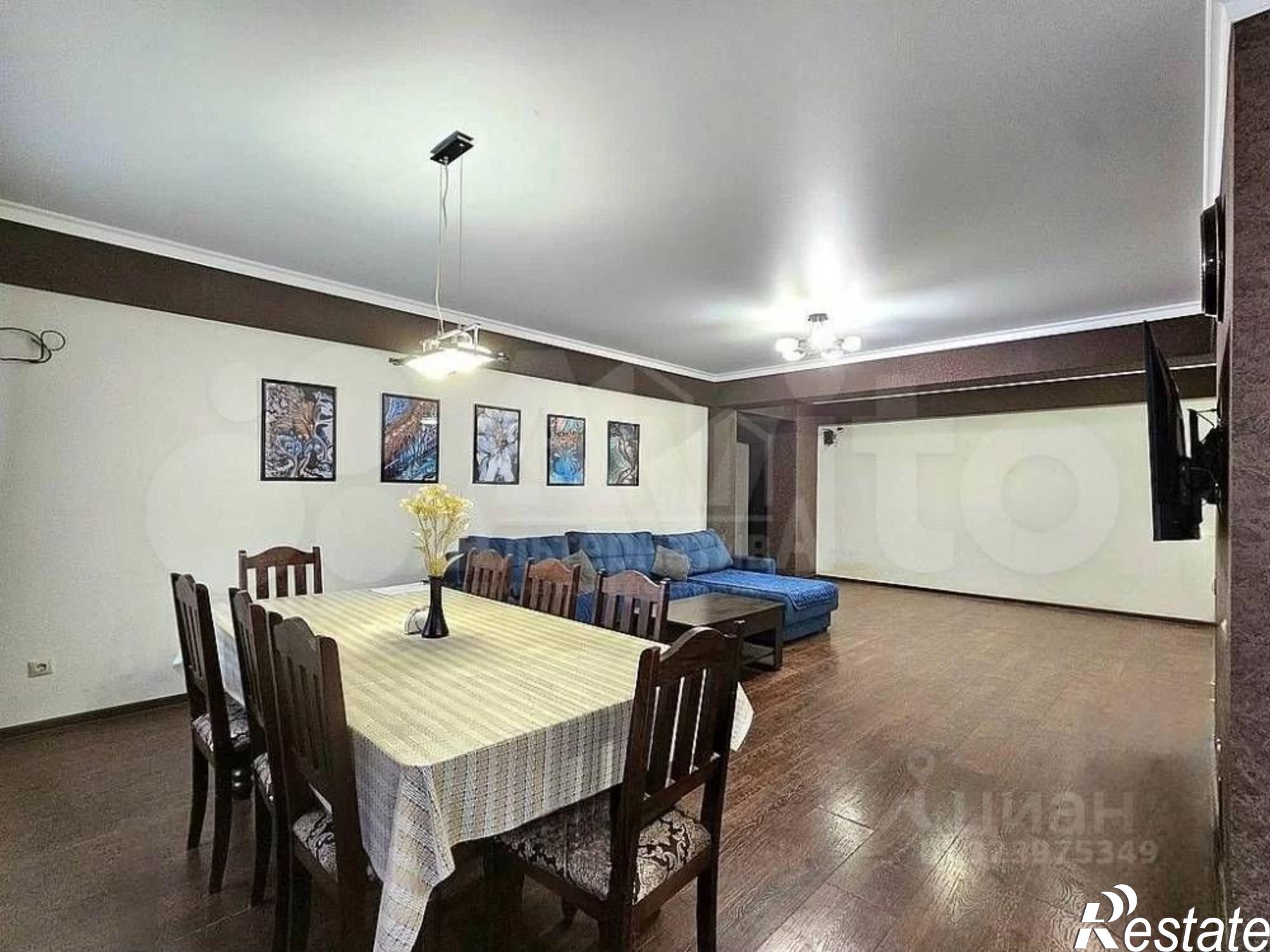 Купить квартиру за 18 000 000 рублей на ул Ленинградская, 81