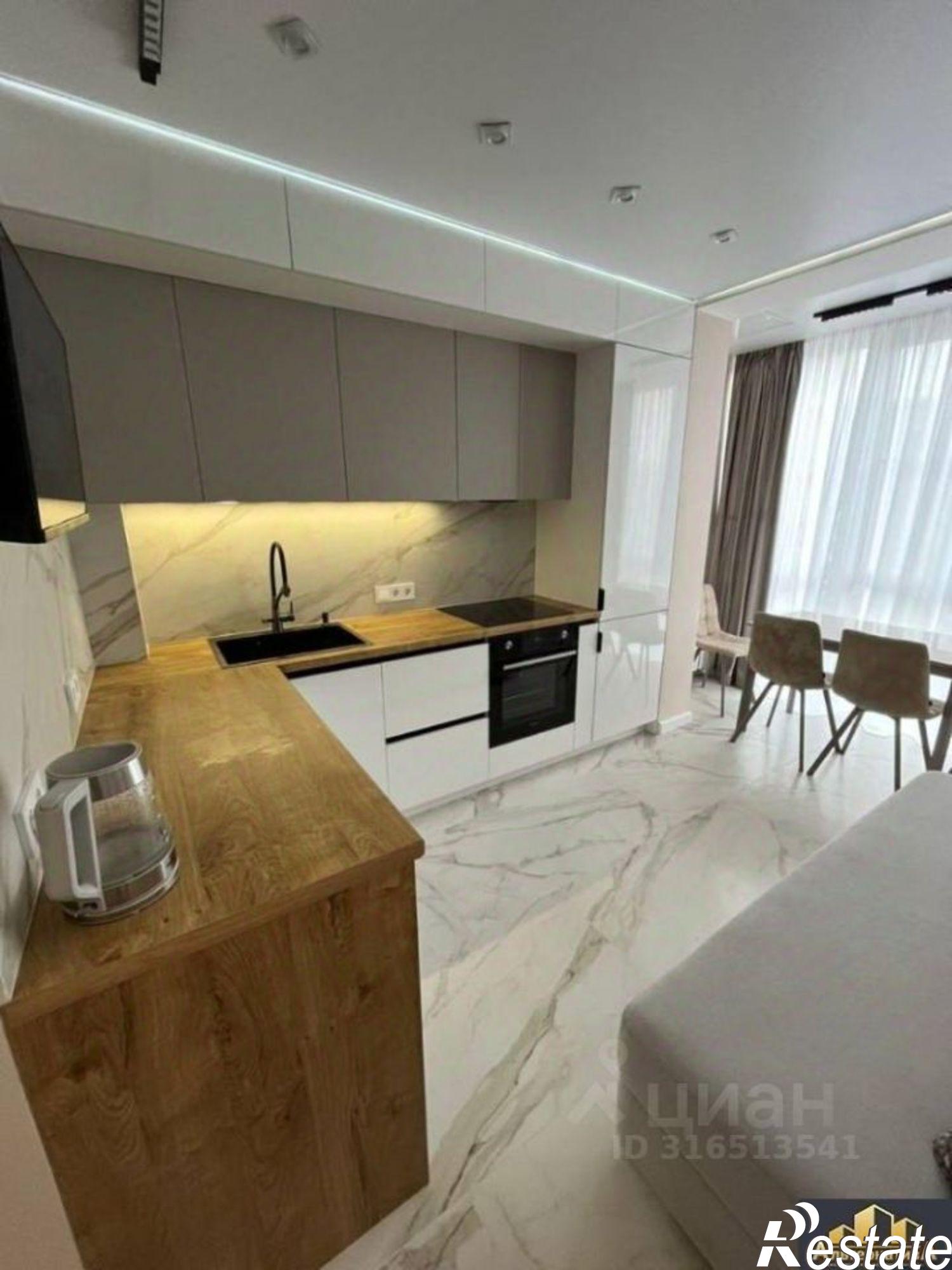 Купить квартиру за 10 700 000 рублей на ул Окопная, 14