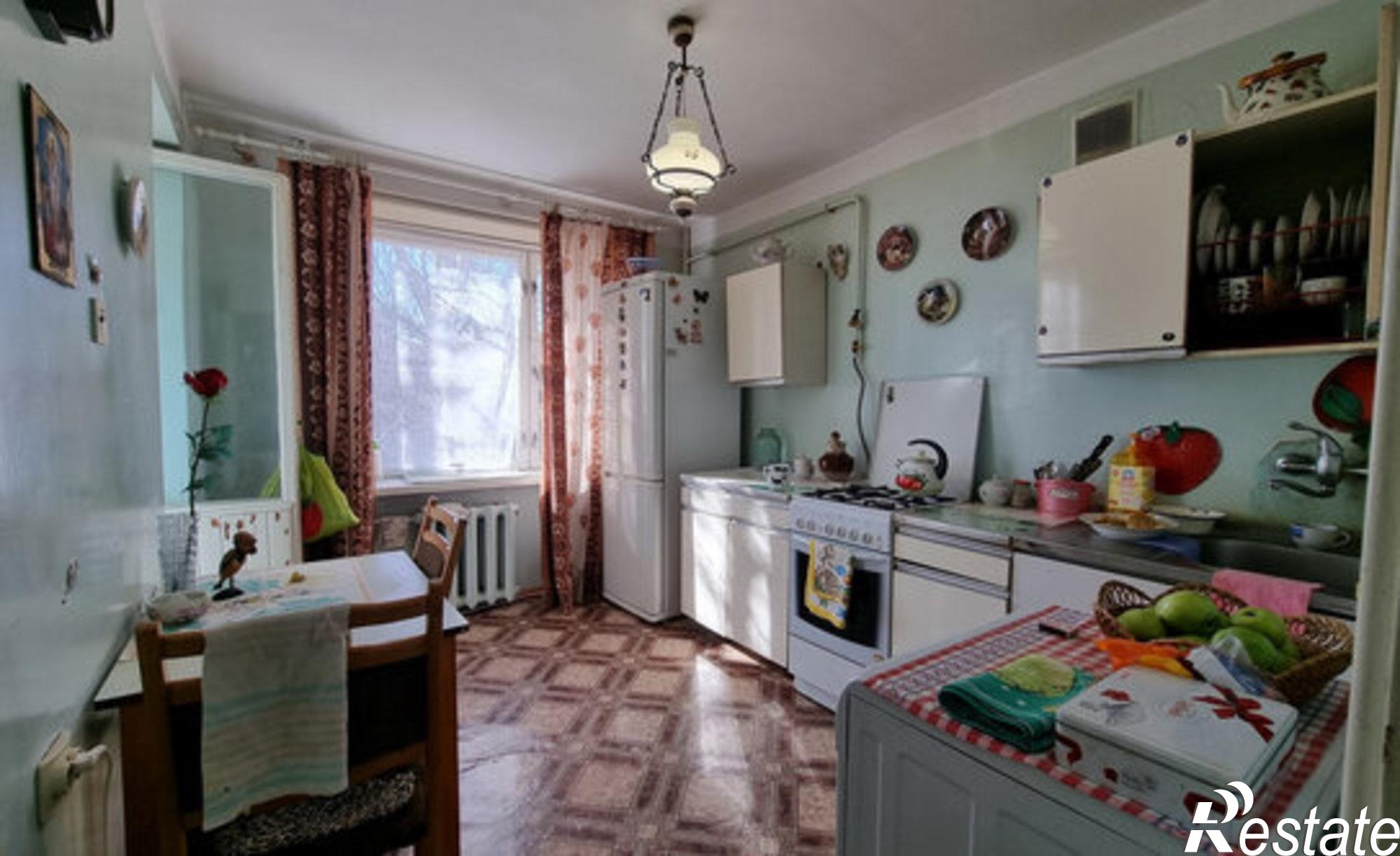 Купить квартиру за 12 300 000 рублей на ул 8 Марта, 10