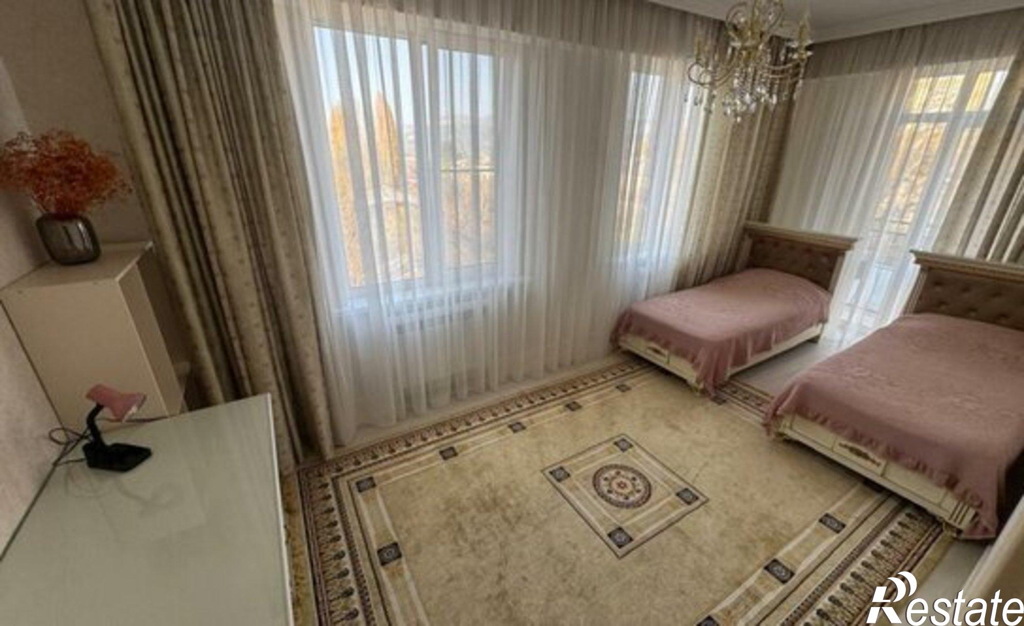 Купить квартиру за 33 000 000 рублей на ул Коллективная, 11