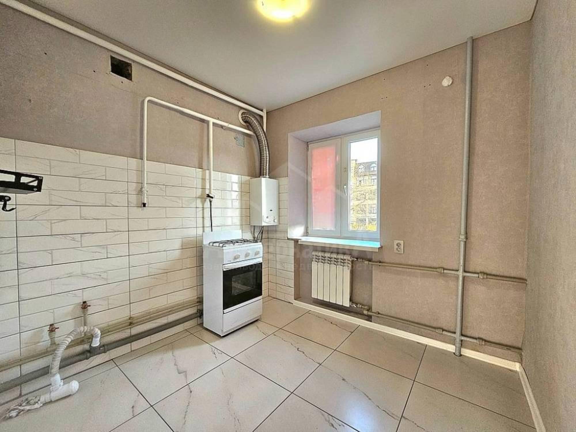 Купить квартиру за 8 300 000 рублей на Кутузова ул.