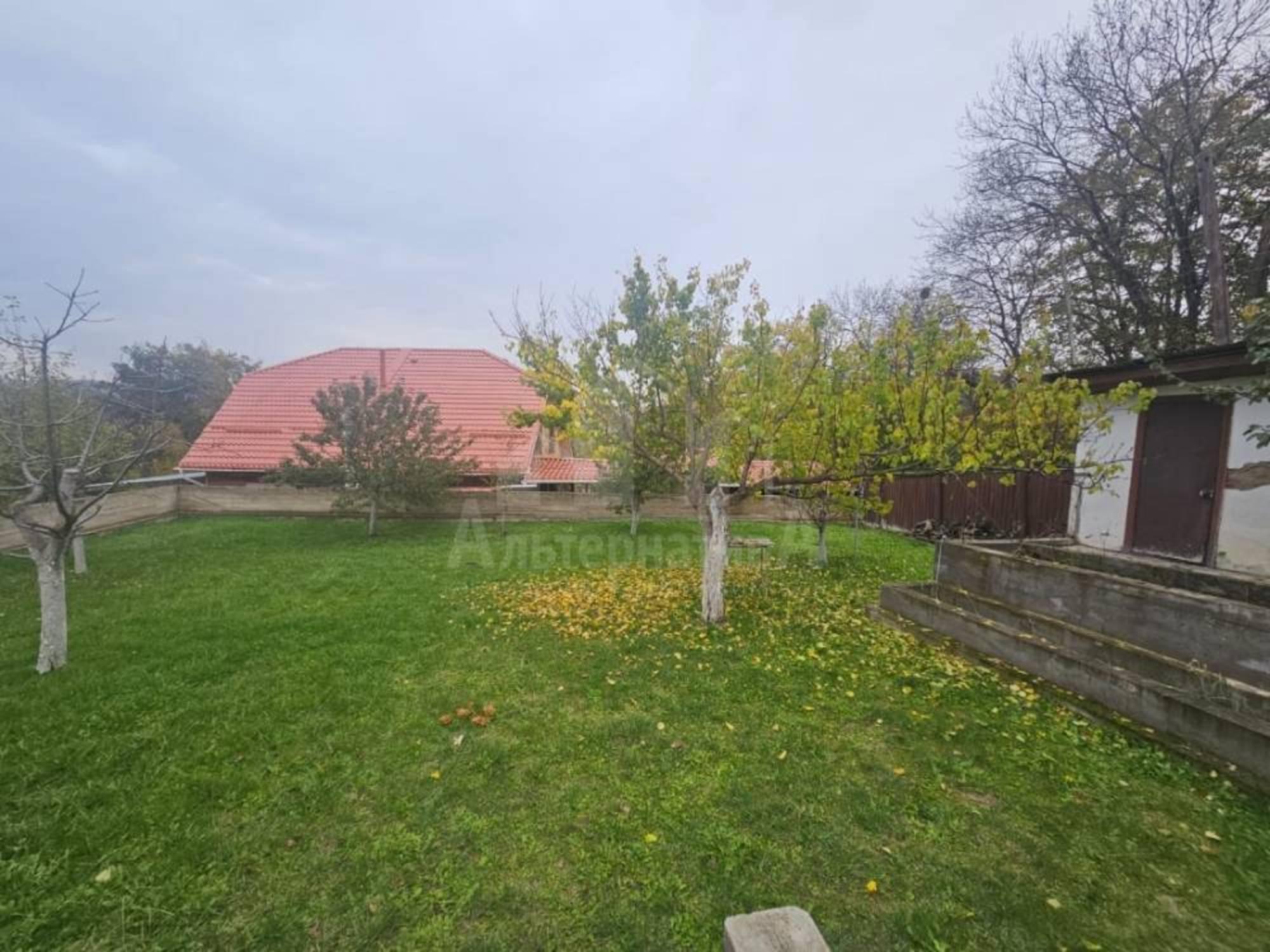 Купить дачу, дом, коттедж за 60 000 000 рублей на Пчелиная ул.