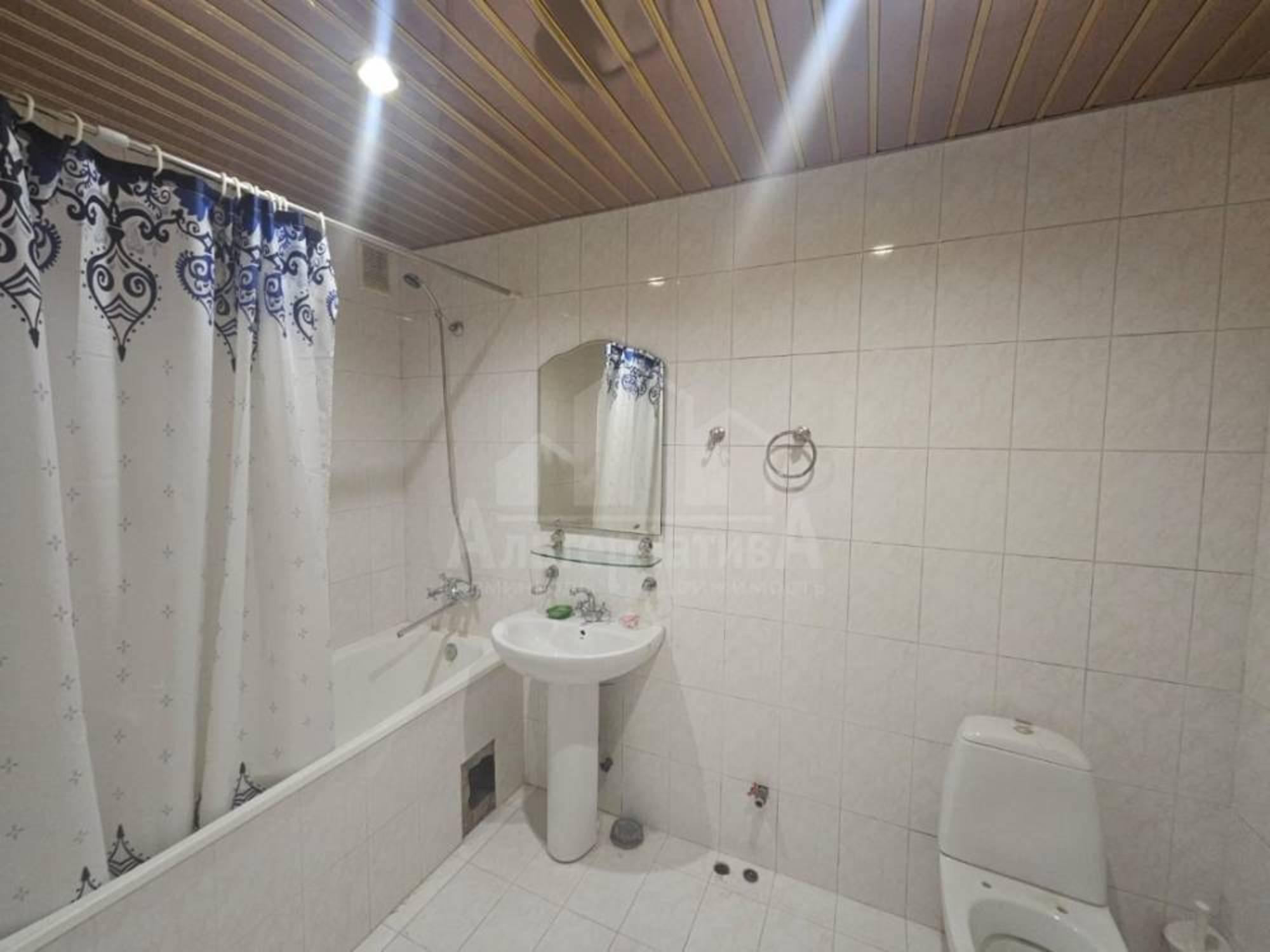 Купить дачу, дом, коттедж за 60 000 000 рублей на Пчелиная ул.