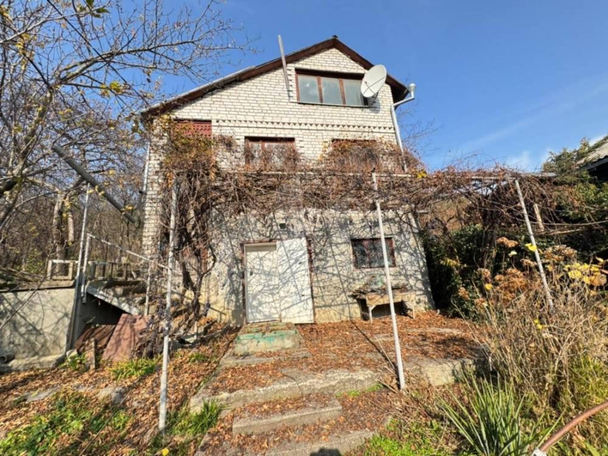 Купить дачу, дом, коттедж за 13 600 000 рублей на с/т За рулем