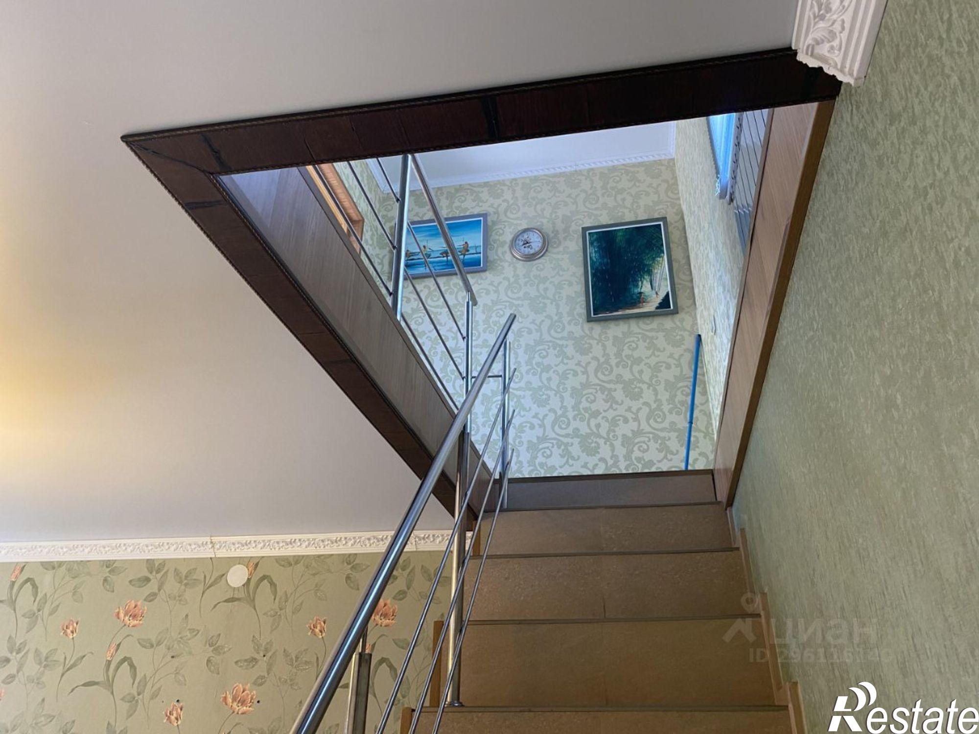 Сдать дачу, дом, коттедж за 50 000 рублей на улица Катыхина, 51