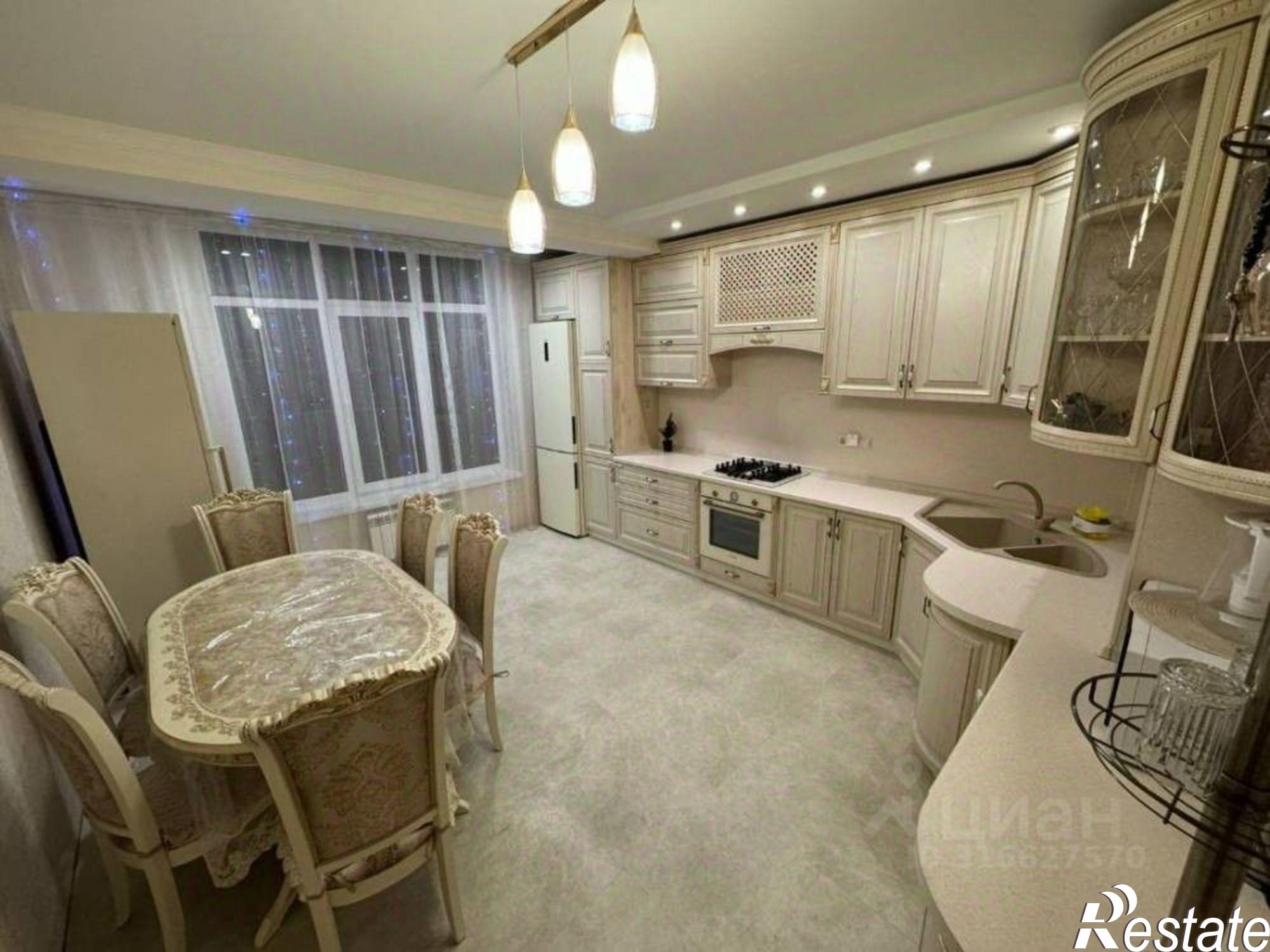 Купить квартиру за 19 500 000 рублей на Замковая улица, 34