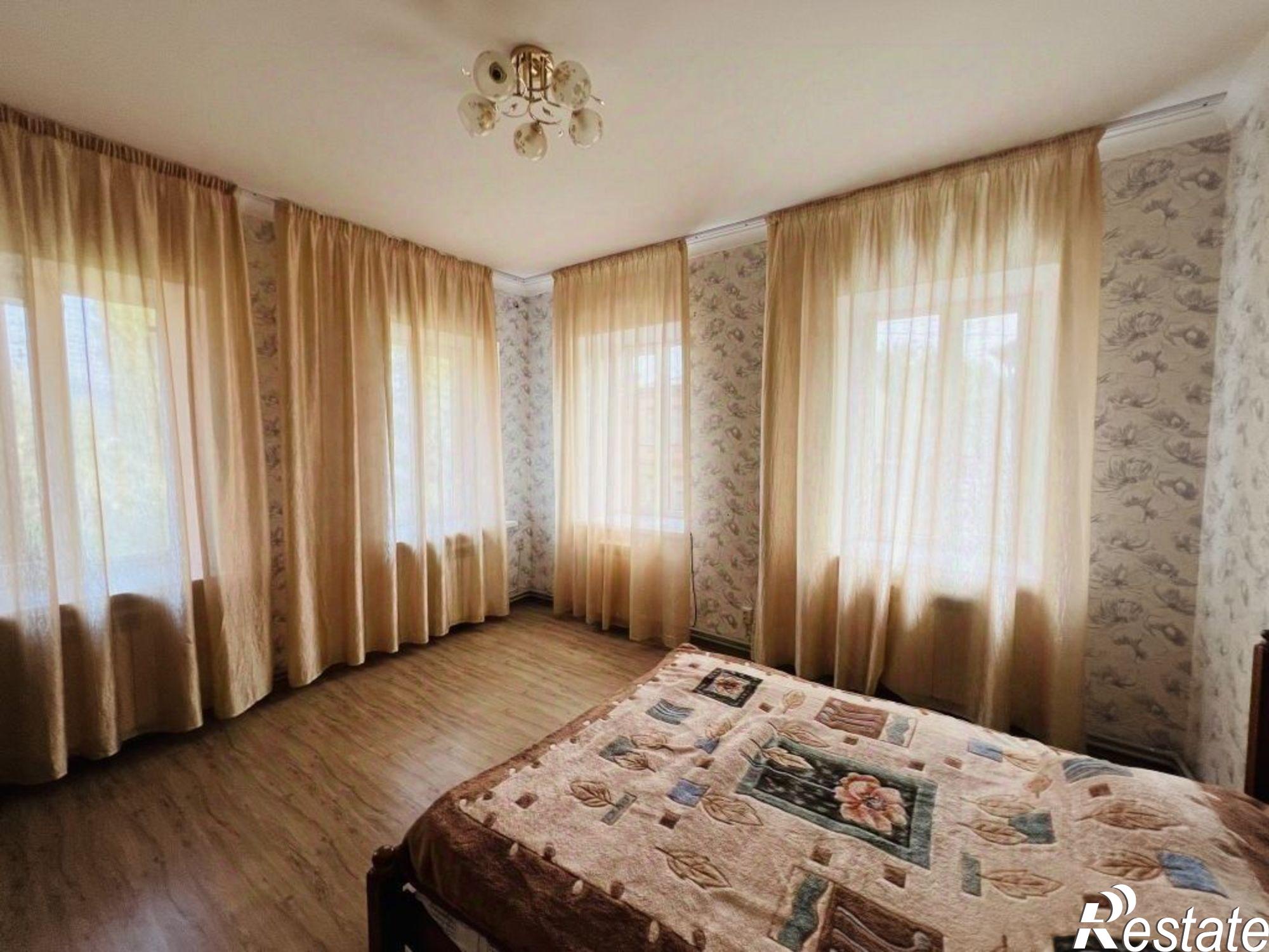 Сдать квартиру за 40 000 рублей на Солнечный переулок, 18