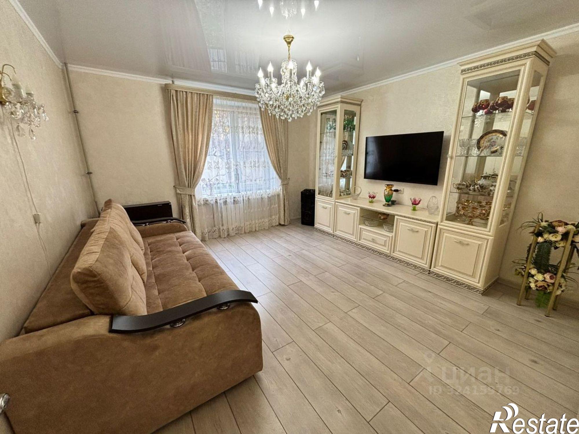 Купить квартиру за 12 500 000 рублей на Зеркальный пер, 11