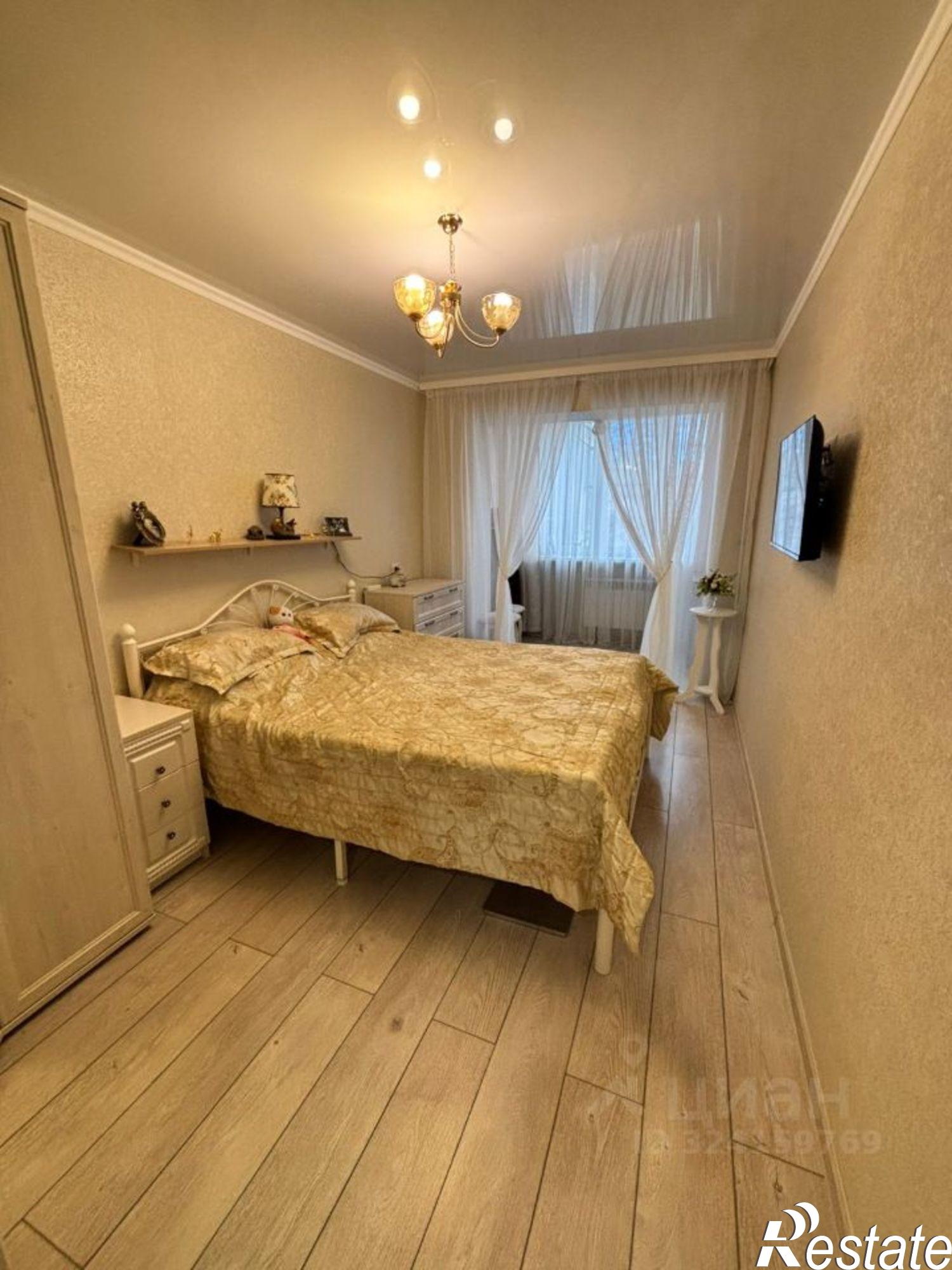 Купить квартиру за 12 500 000 рублей на Зеркальный пер, 11