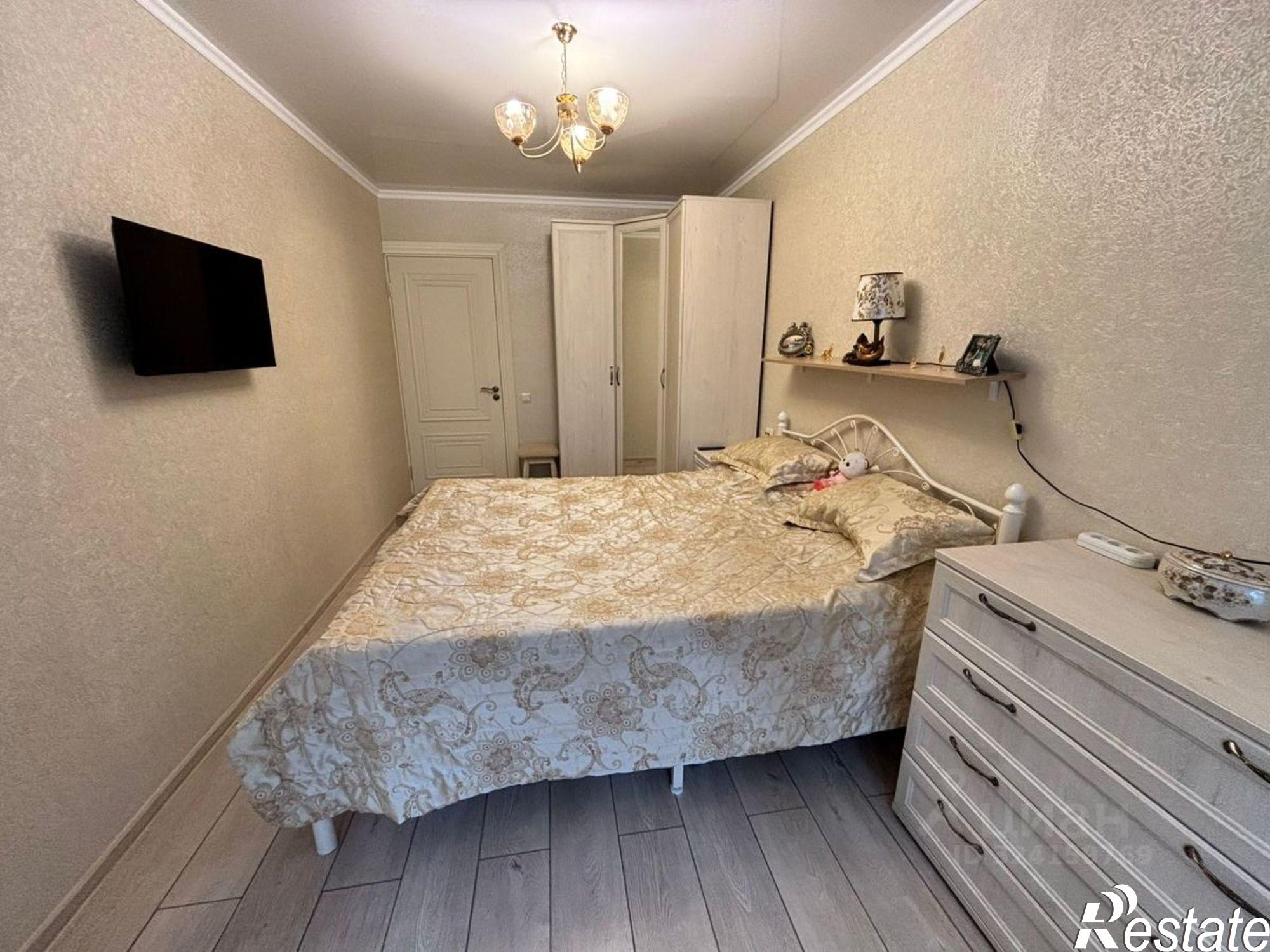 Купить квартиру за 12 500 000 рублей на Зеркальный пер, 11