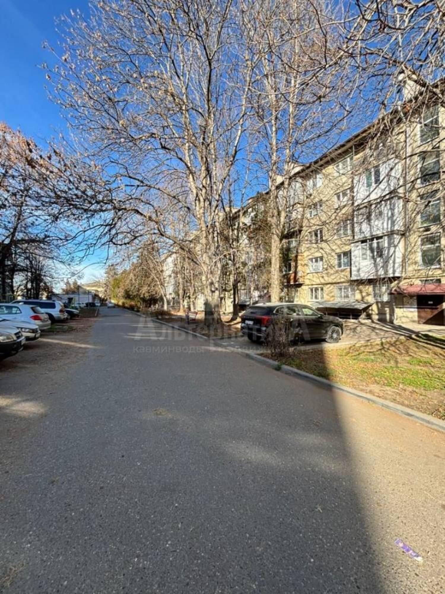 Купить квартиру за 10 850 000 рублей на 8 Марта ул.