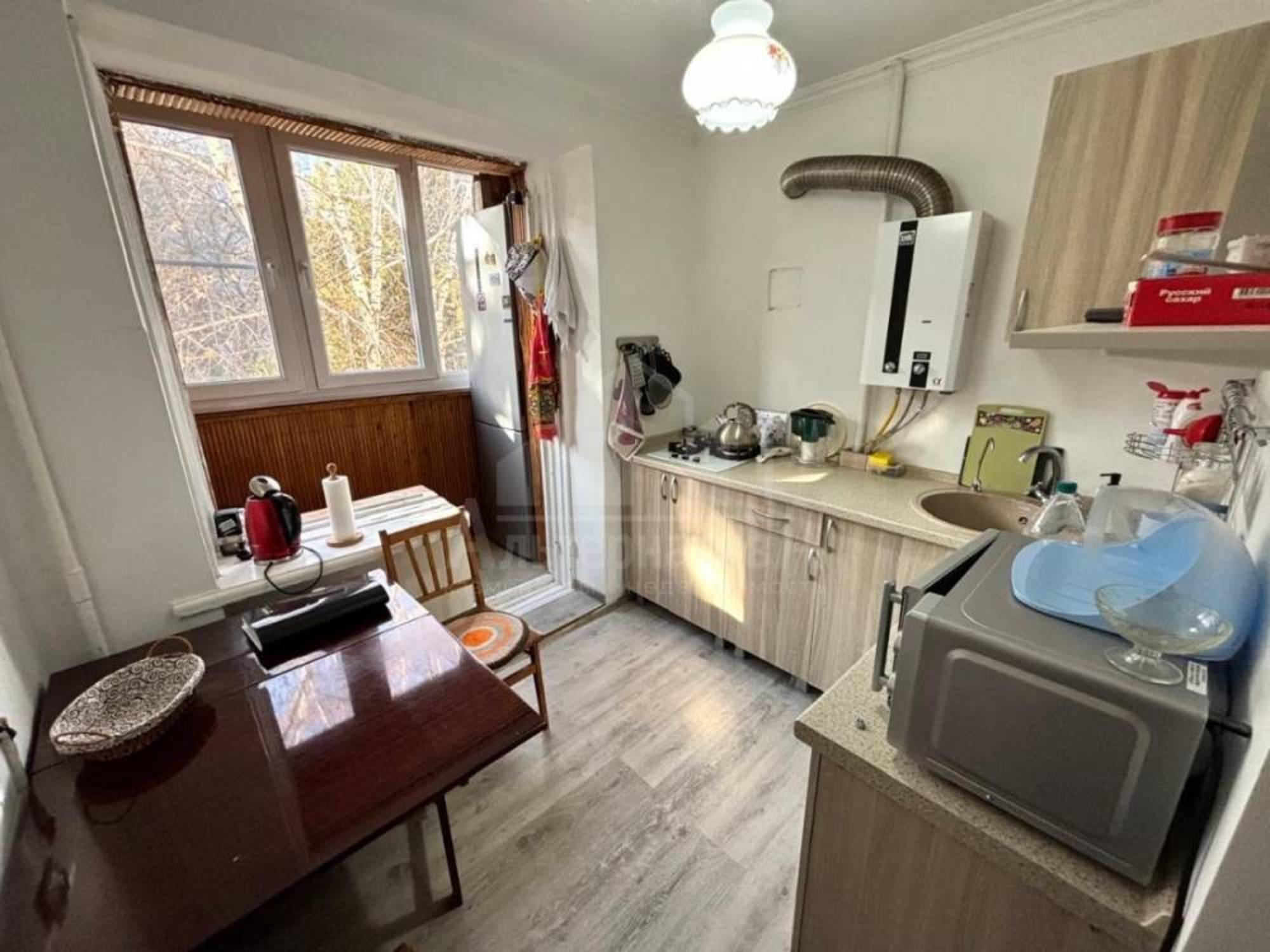 Купить квартиру за 10 850 000 рублей на 8 Марта ул.