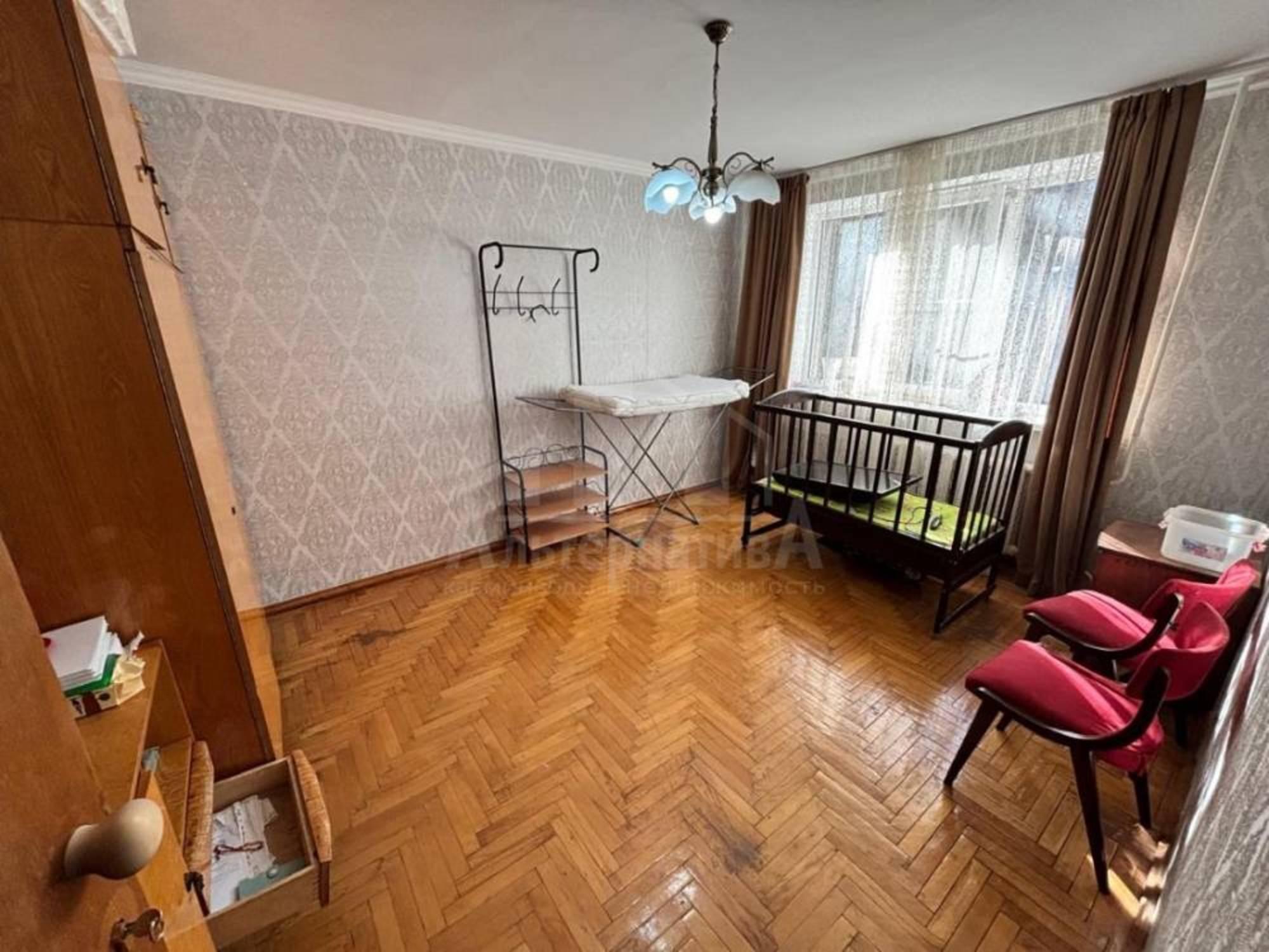 Купить квартиру за 10 850 000 рублей на 8 Марта ул.