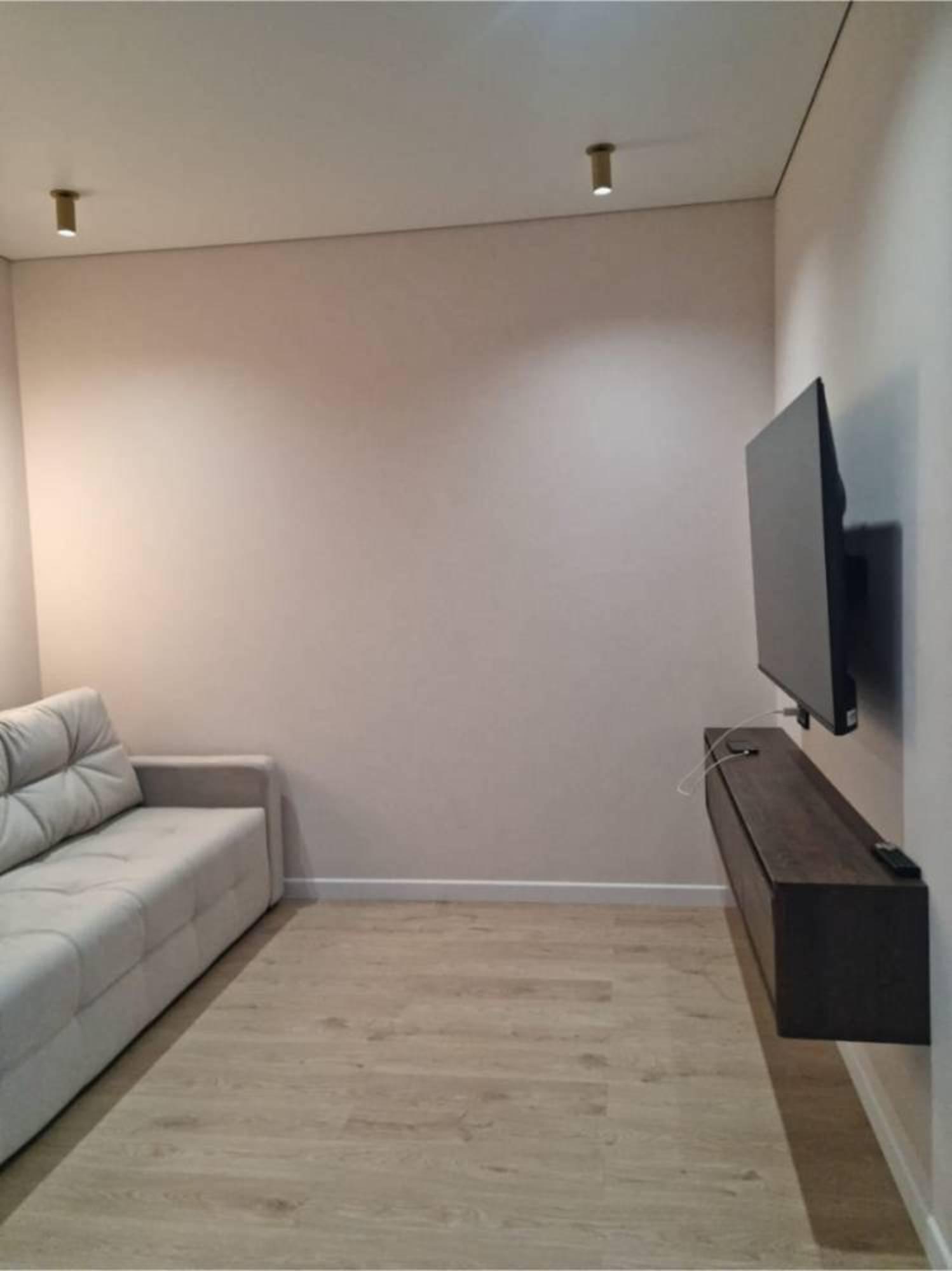 Купить квартиру за 13 500 000 рублей на Замковая ул.